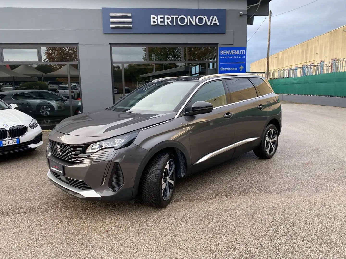 Peugeot 5008 5008 BlueHDi 130 S&S EAT8 GT Grigio - 1