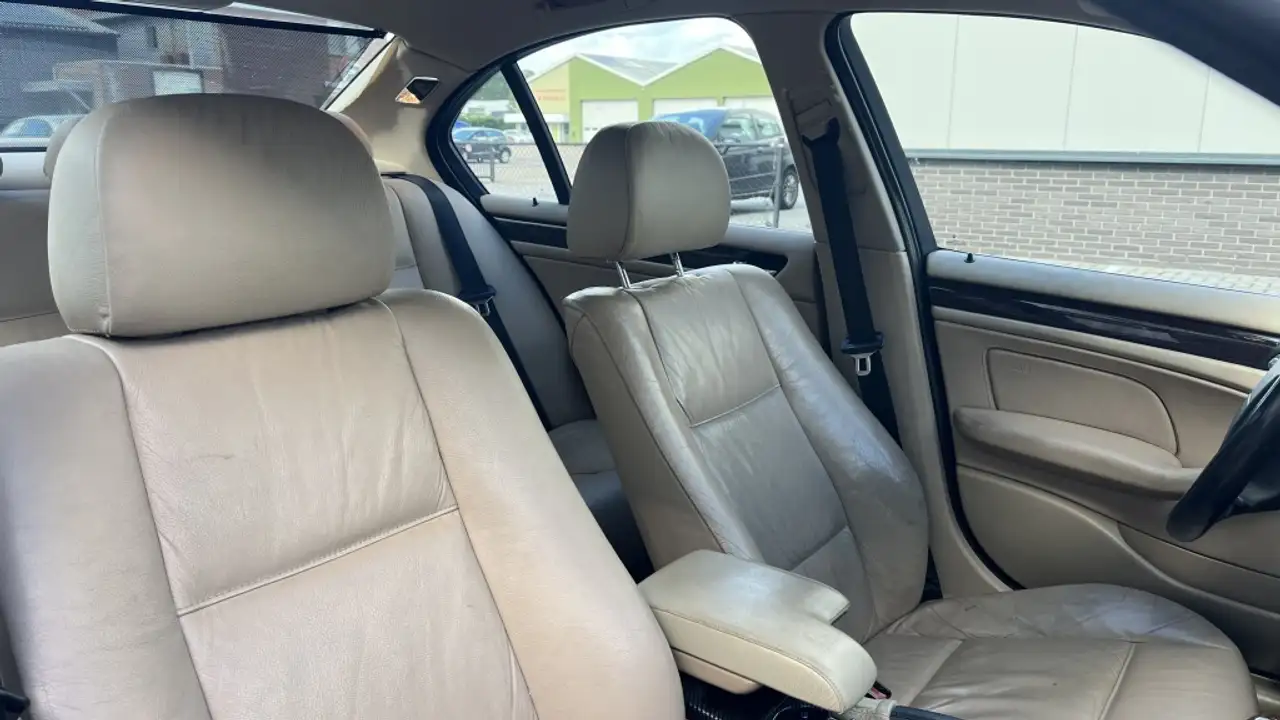 BMW 320 3-serie 320i Executive, foto 11