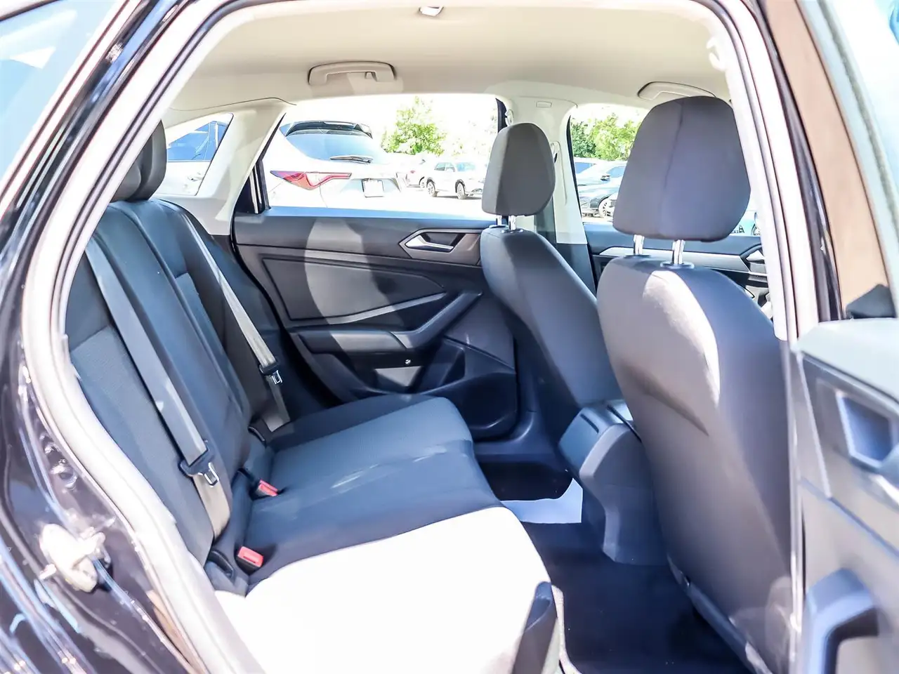 Volkswagen Jetta photo Volkswagen Jetta