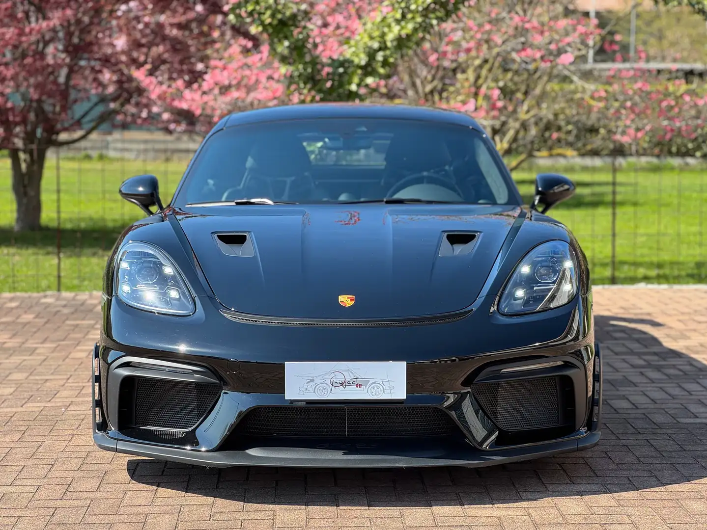 Porsche Cayman 718 Cayman 4.0 GT4 RS pdk Schwarz - 2