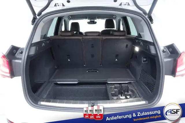 BMW X1 view 12