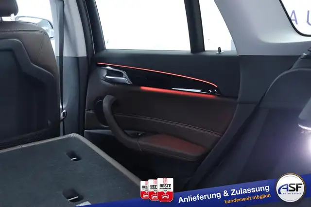 BMW X1 view 16