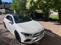 Mercedes-Benz A 250 7G-DCT AMG Line Burm.Augm.Real.M-Bux Multib.360Gr. Weiß - thumbnail 1