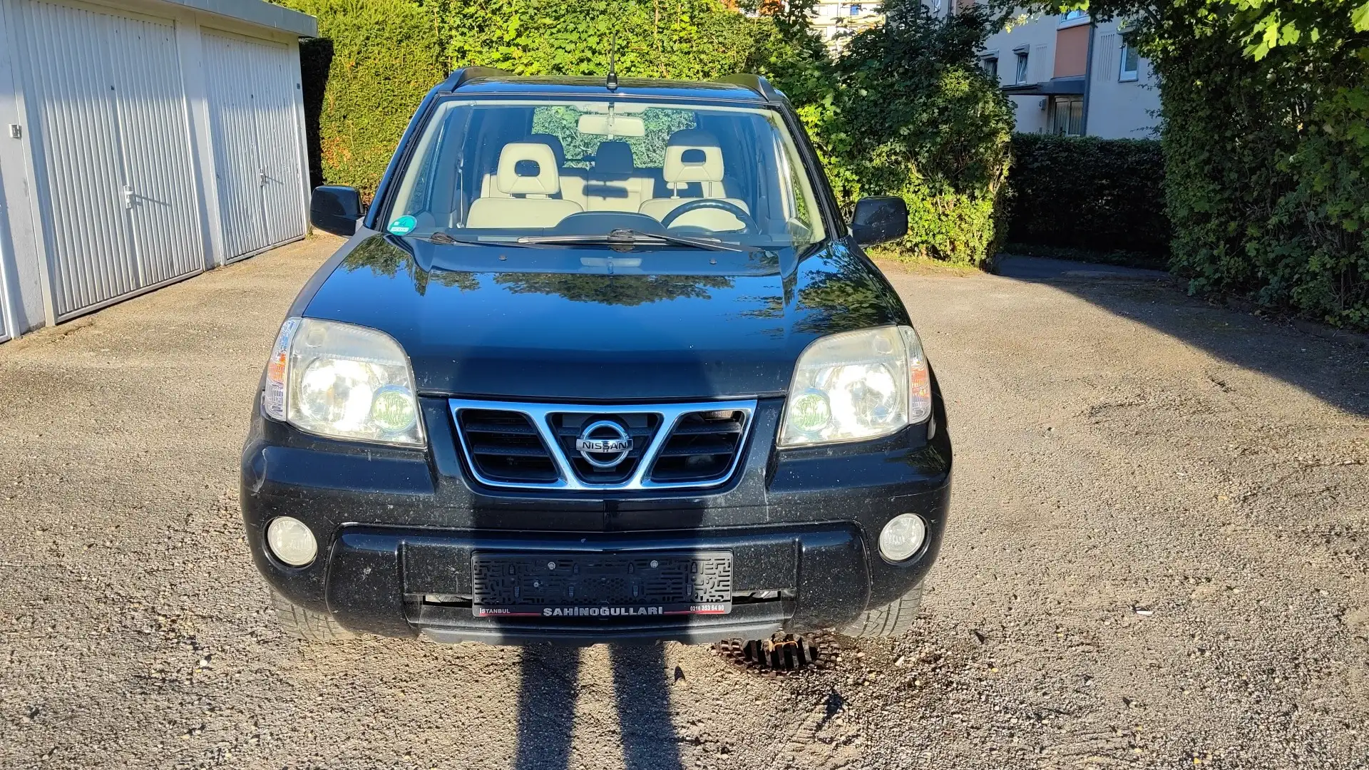 Nissan X-Trail 2.0 4x4 Comfort Schwarz - 2