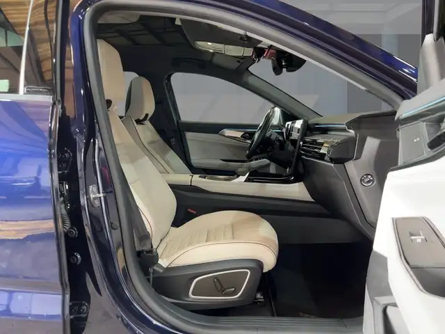 Renault Espace view 8