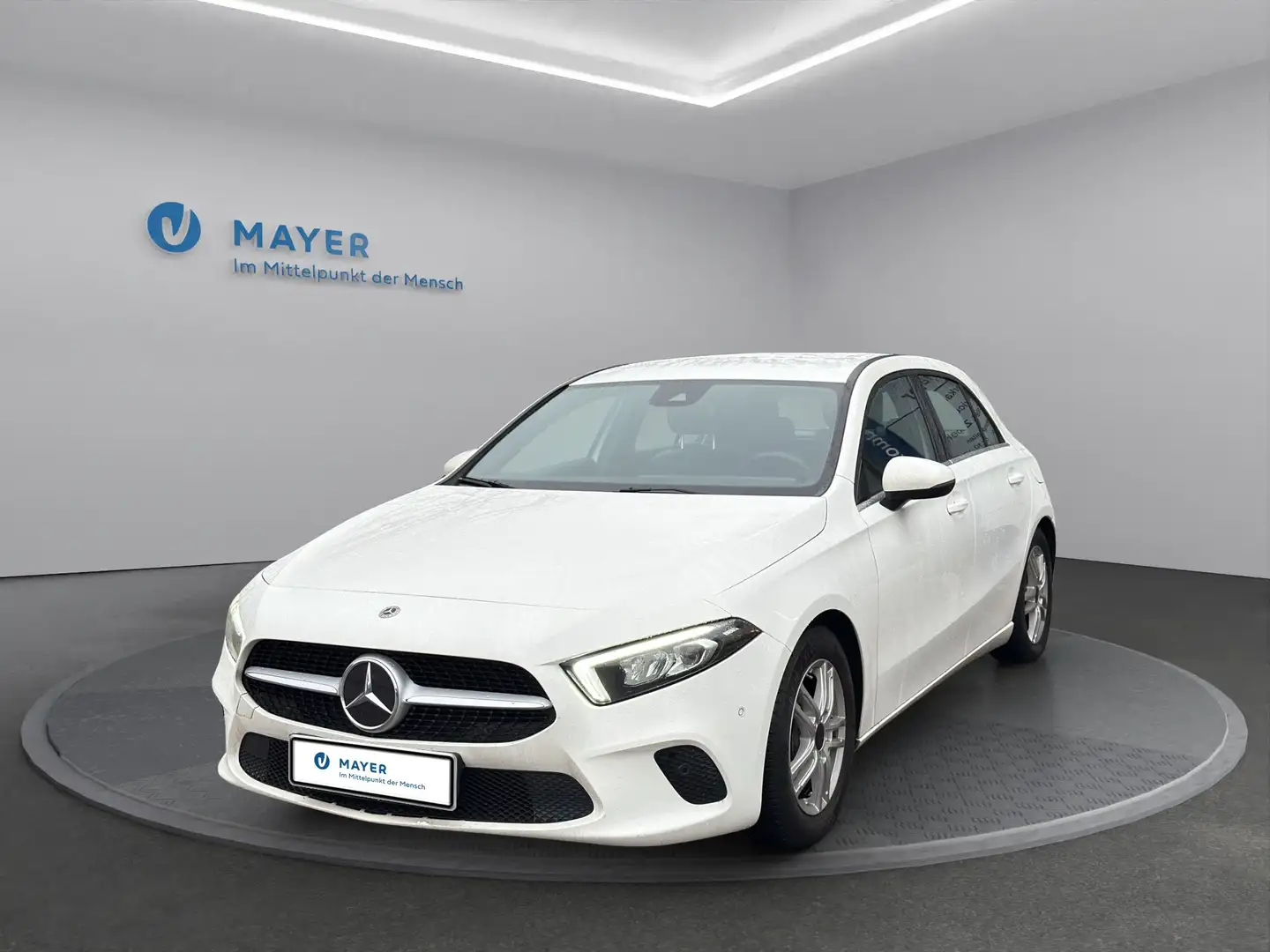Mercedes-Benz A 180 Style Line *LED*NAVI*PDC* Weiß - 1