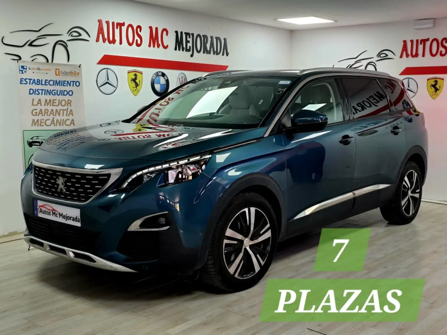 Peugeot 5008 1.5BlueHDi S&S Allure EAT8 130 Blau - 1