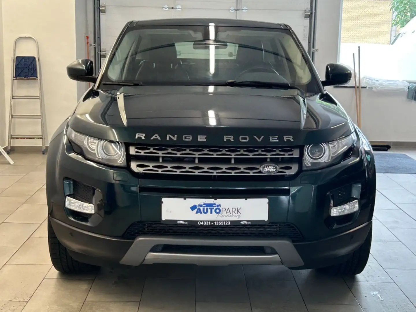 Land Rover Range Rover Evoque Pure Technik *Navi*AHK* Grün - 2