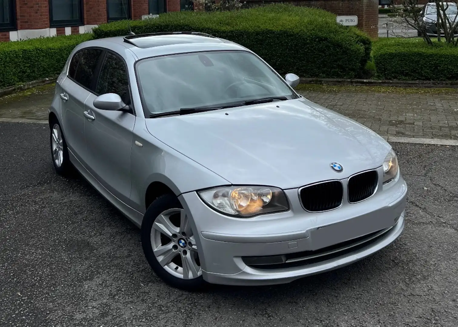 BMW 116 BMW 116i - PACK SPORT - TOIT OUVRANT Zilver - 1