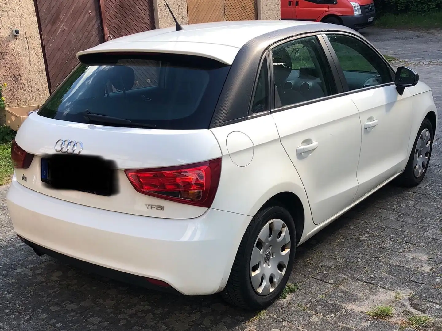 Audi A1 A1 Sportback 1.2 TFSI Sportback Attraction Weiß - 2