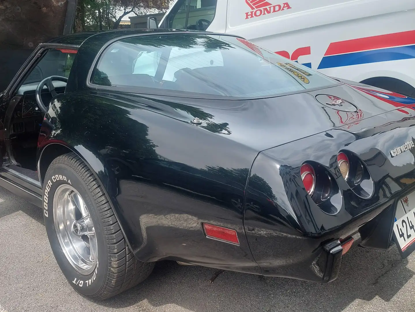Chevrolet Corvette Corvette Schwarz - 2