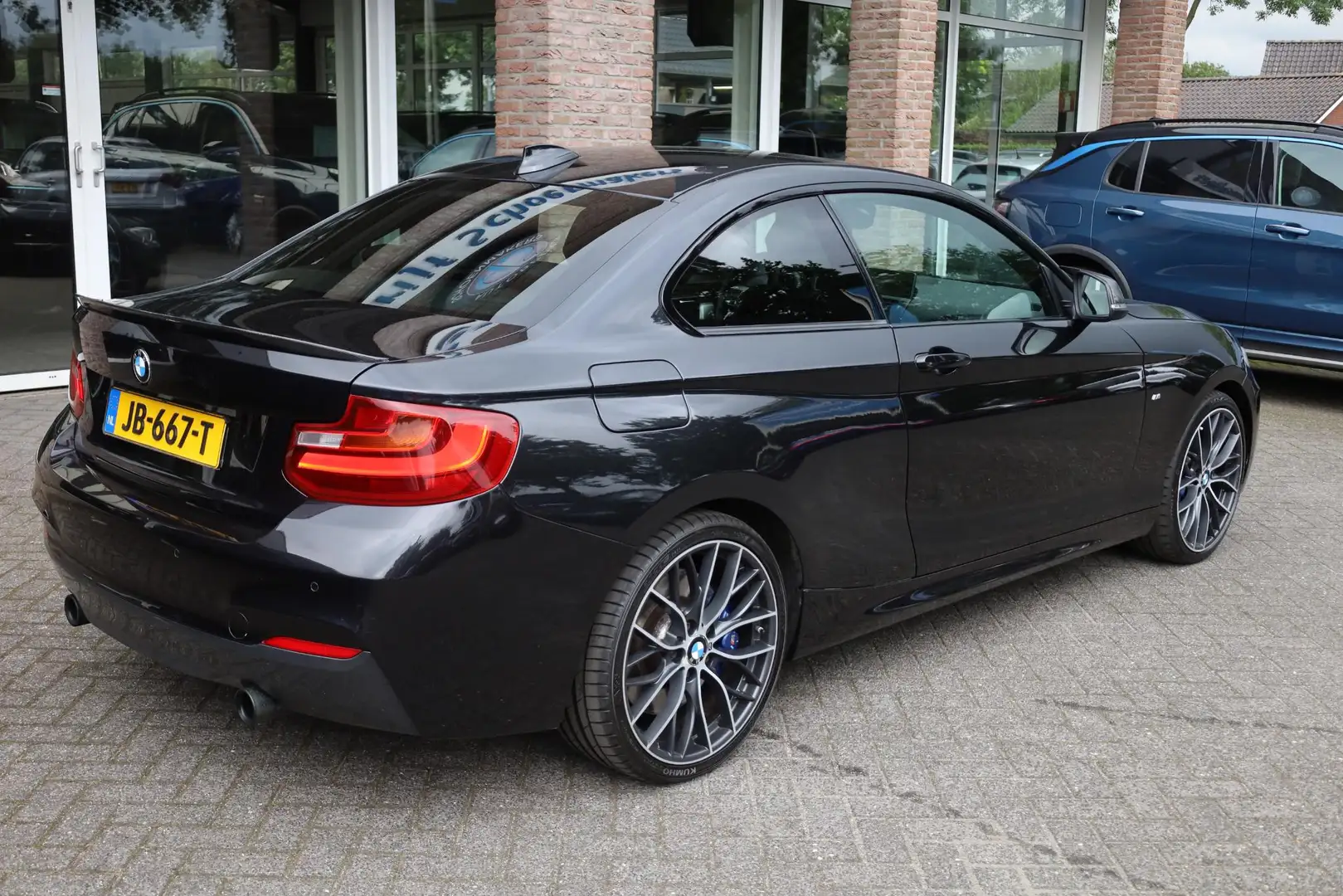 BMW 228 2-serie Coupé 228i High Executive LEER WIDESCREEN Negro - 2