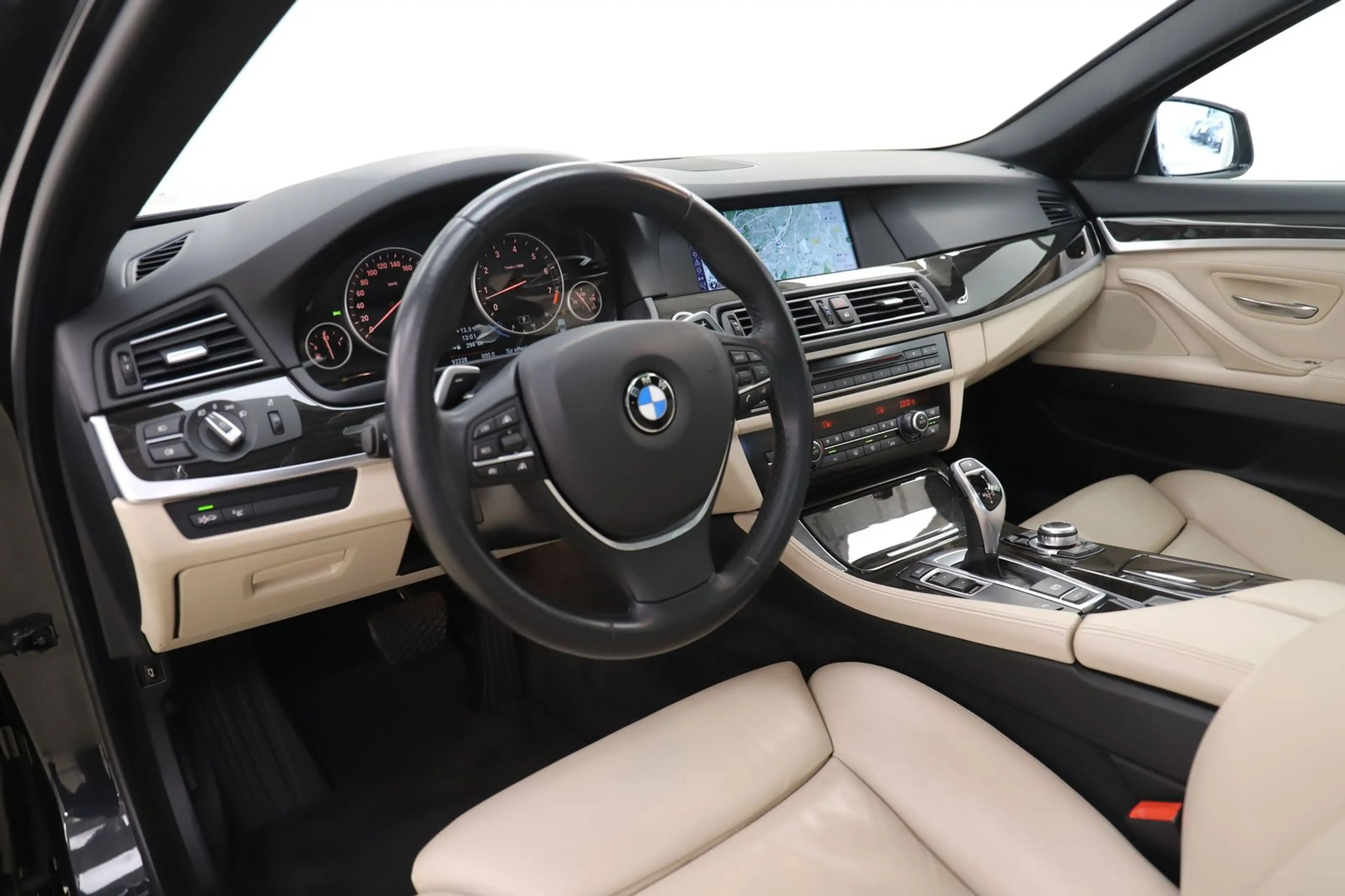 BMW 523 i 3.0 204PS Automatik S-Dach ACC HUD Navi LED — photo 13
