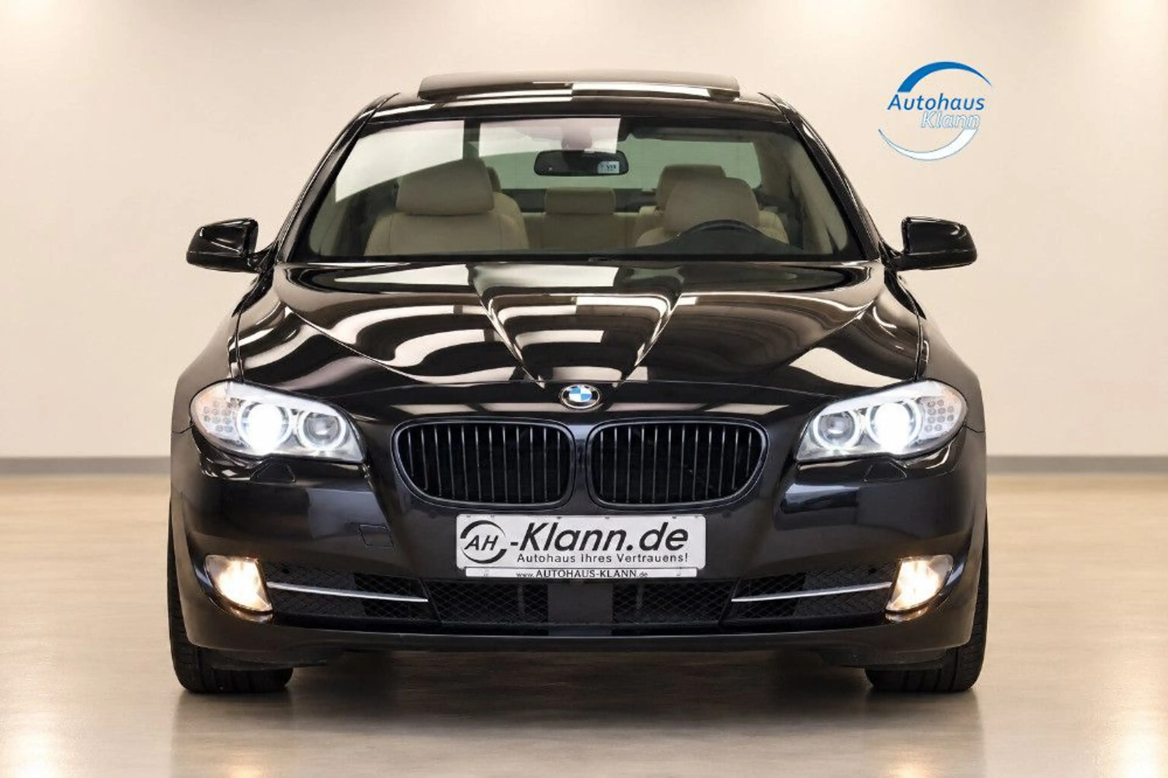 BMW 523 i 3.0 204PS Automatik S-Dach ACC HUD Navi LED — photo 2