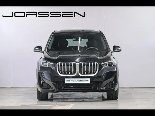 BMW X1 view 2