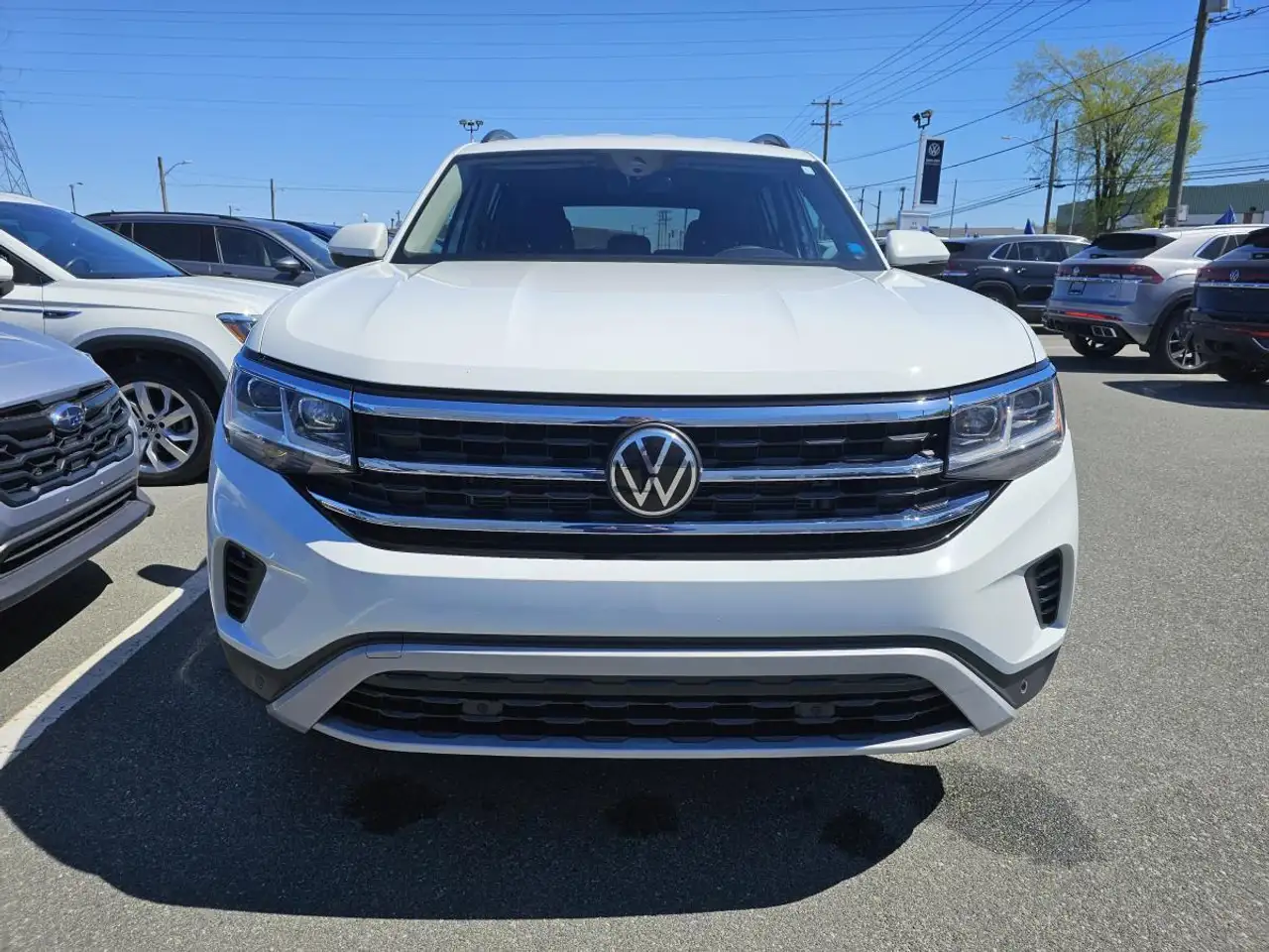 Volkswagen Atlas снимка Volkswagen Atlas