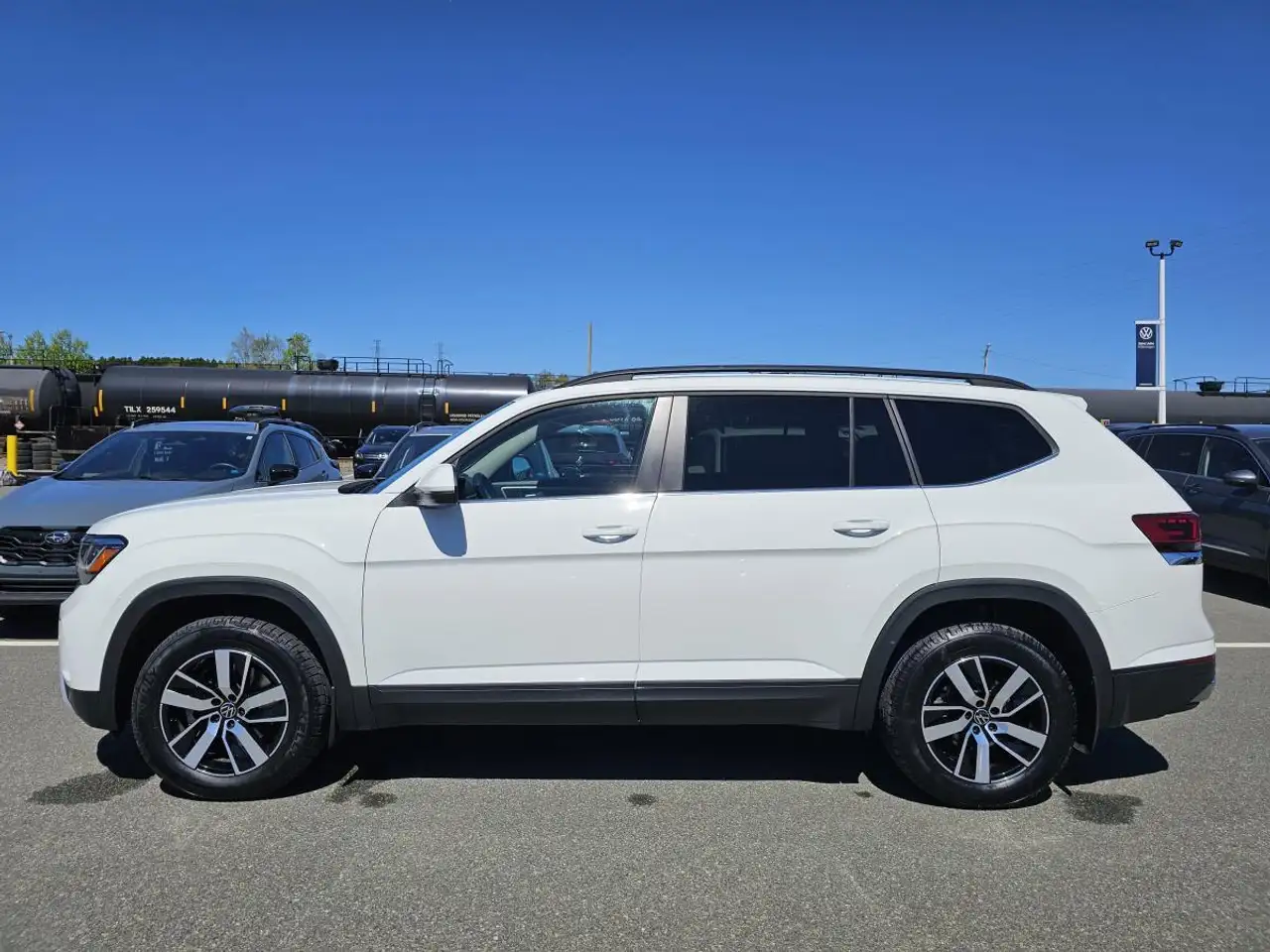 Volkswagen Atlas снимка Volkswagen Atlas