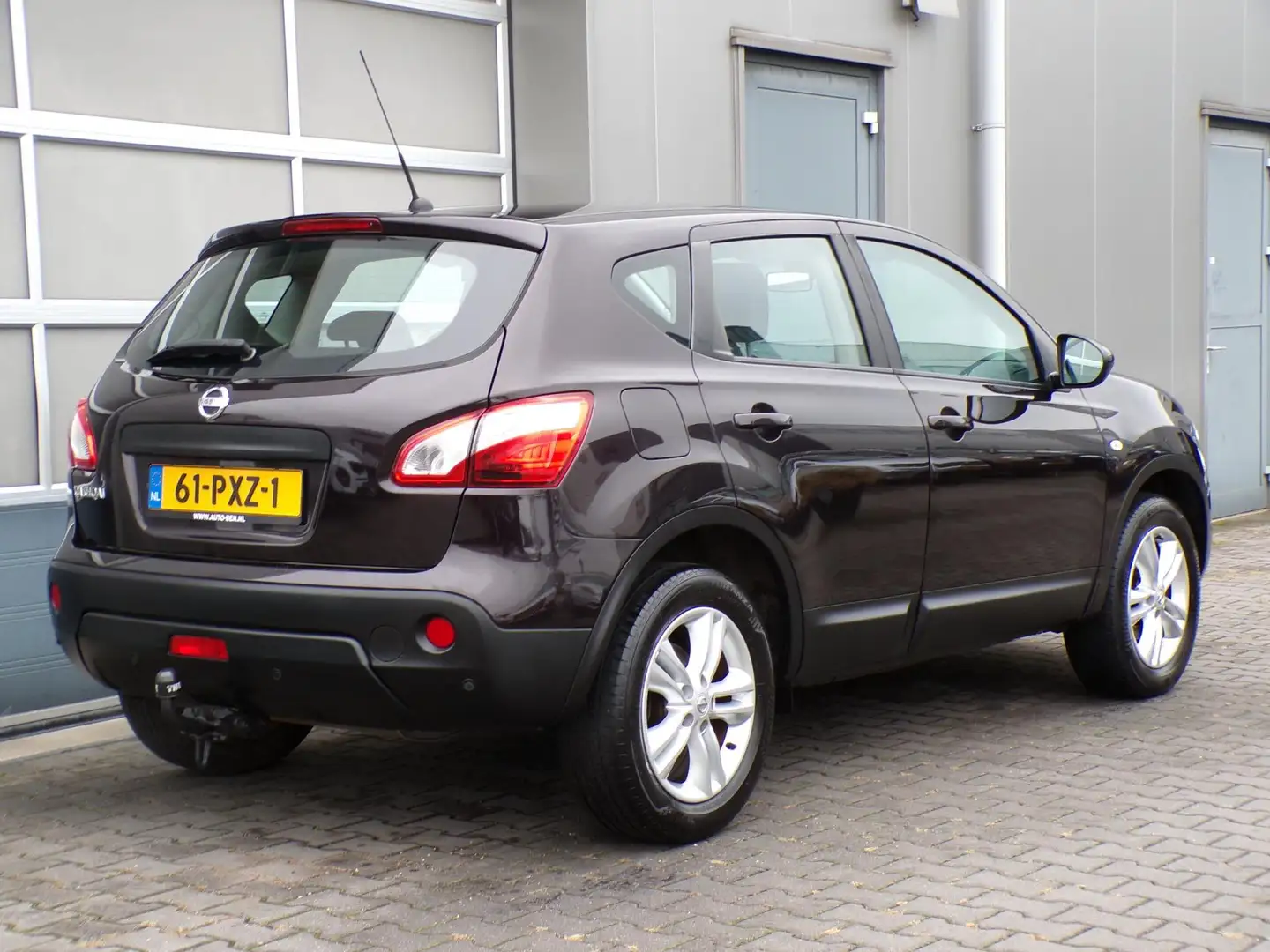 Nissan Qashqai 1.6 Acenta Clima/Cruise/Trekhaak!! Paars - 2