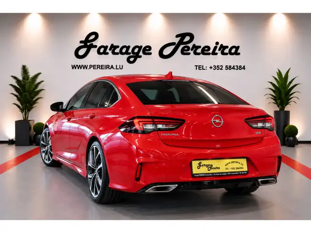 Opel Insignia view 2