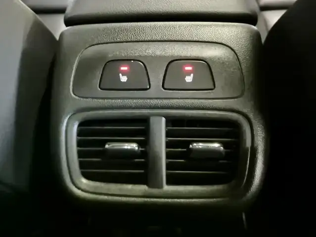 Opel Insignia view 16