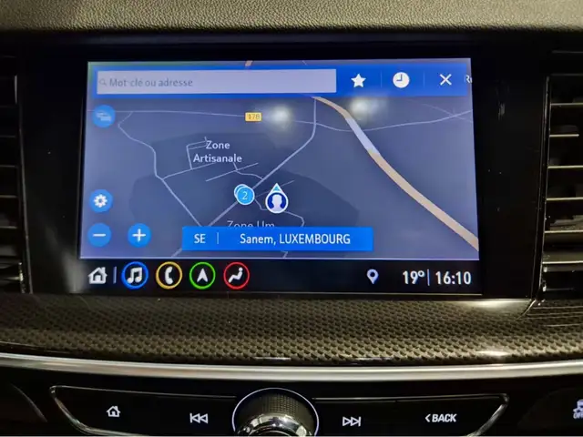 Opel Insignia view 11