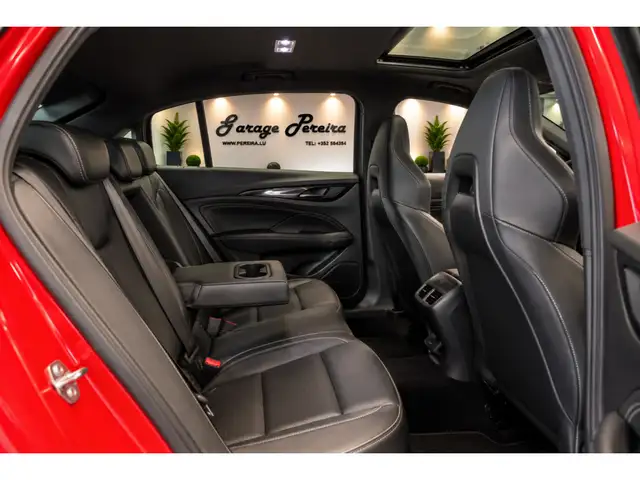 Opel Insignia view 10