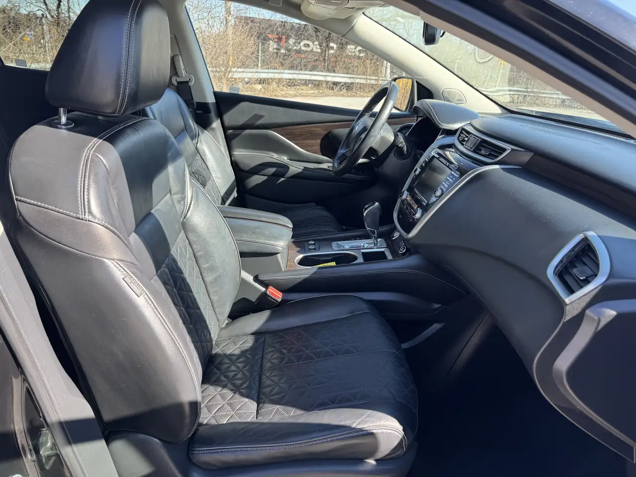 Nissan Murano снимка Nissan Murano