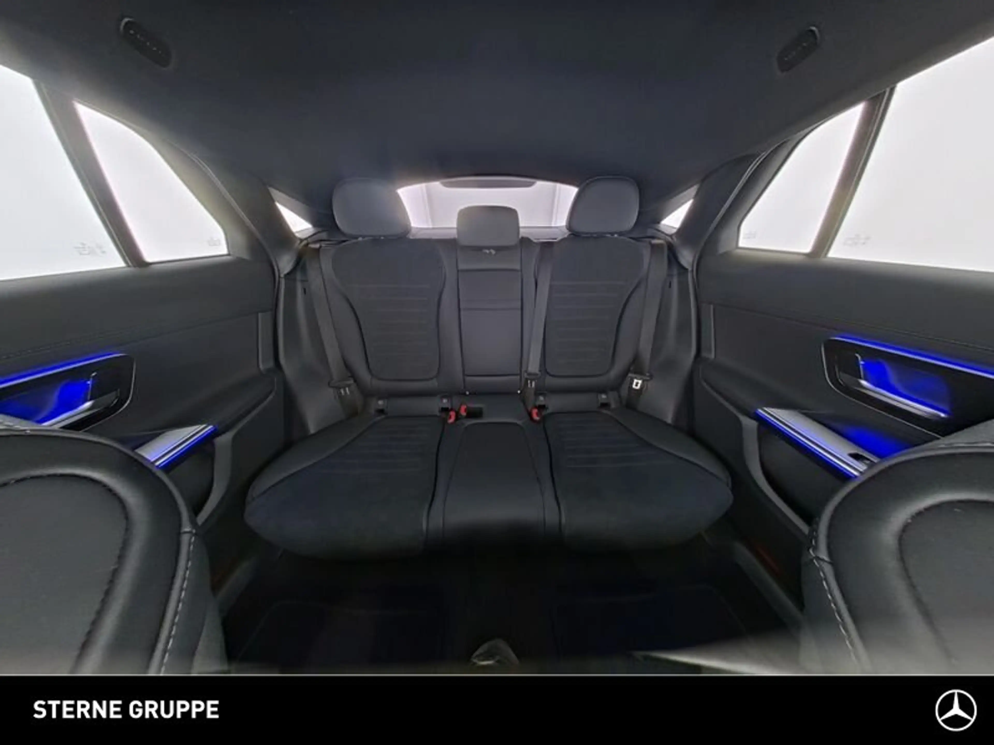 Mercedes-Benz GLC 450 GLC 450 d 4M Coupé AMG AHK Pano DigiL 360 Ambi+ — photo 9