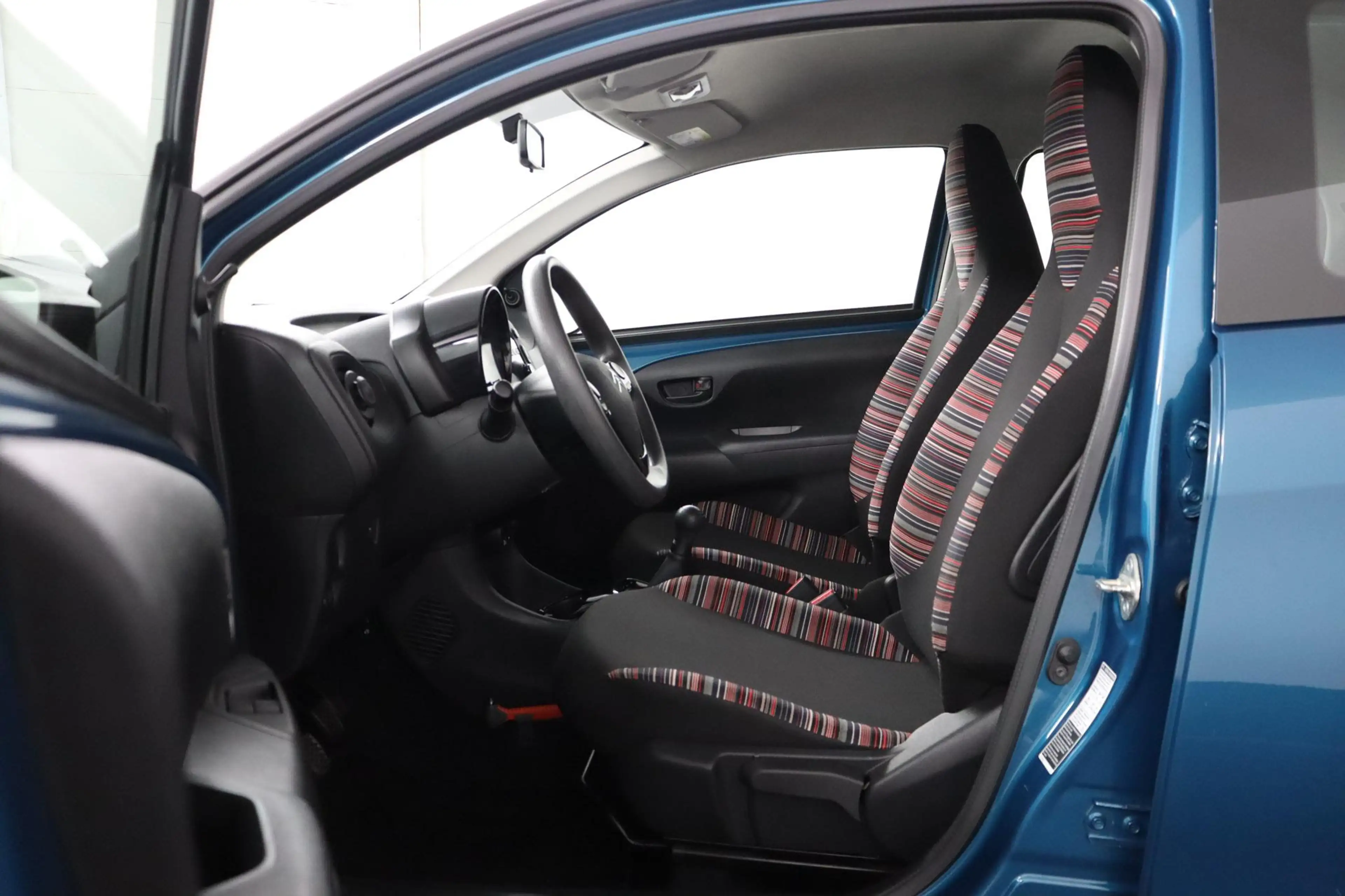 Citroen C1 1.0 VTi Feel — photo 5