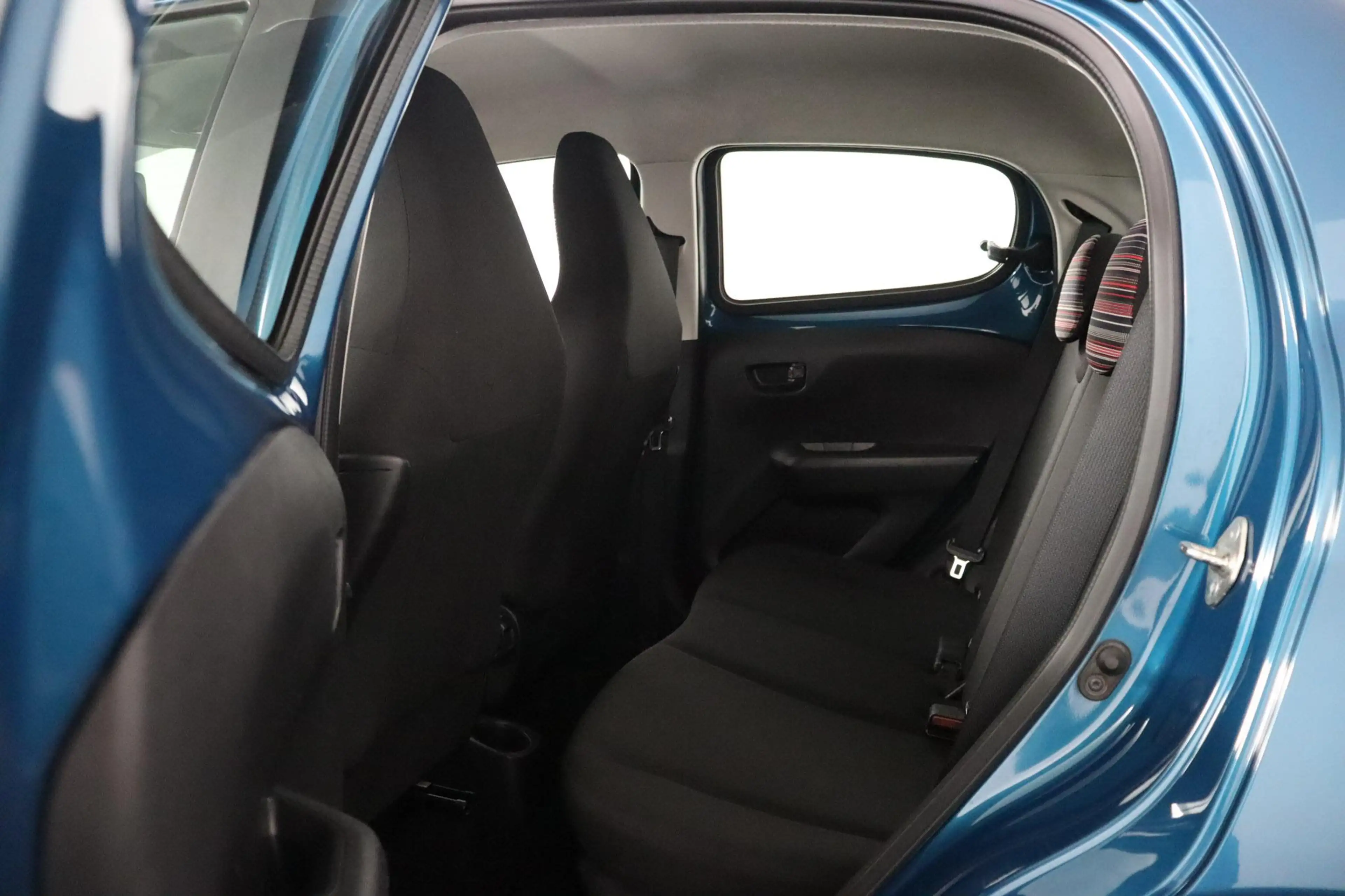 Citroen C1 1.0 VTi Feel — photo 6