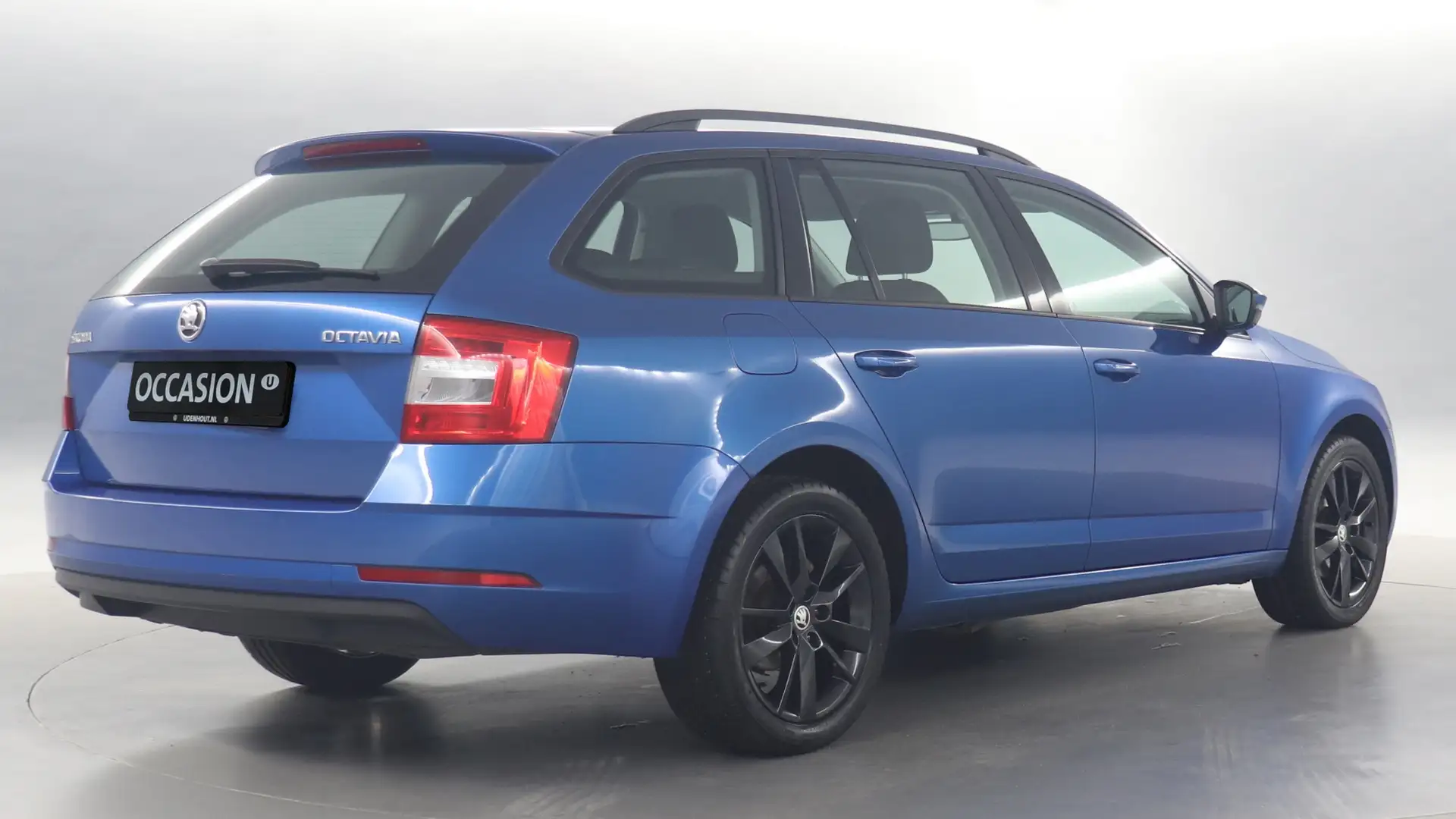 Skoda Octavia Combi 1.0 TSI 115pk Greentech Ambition DSG Blauw - 2