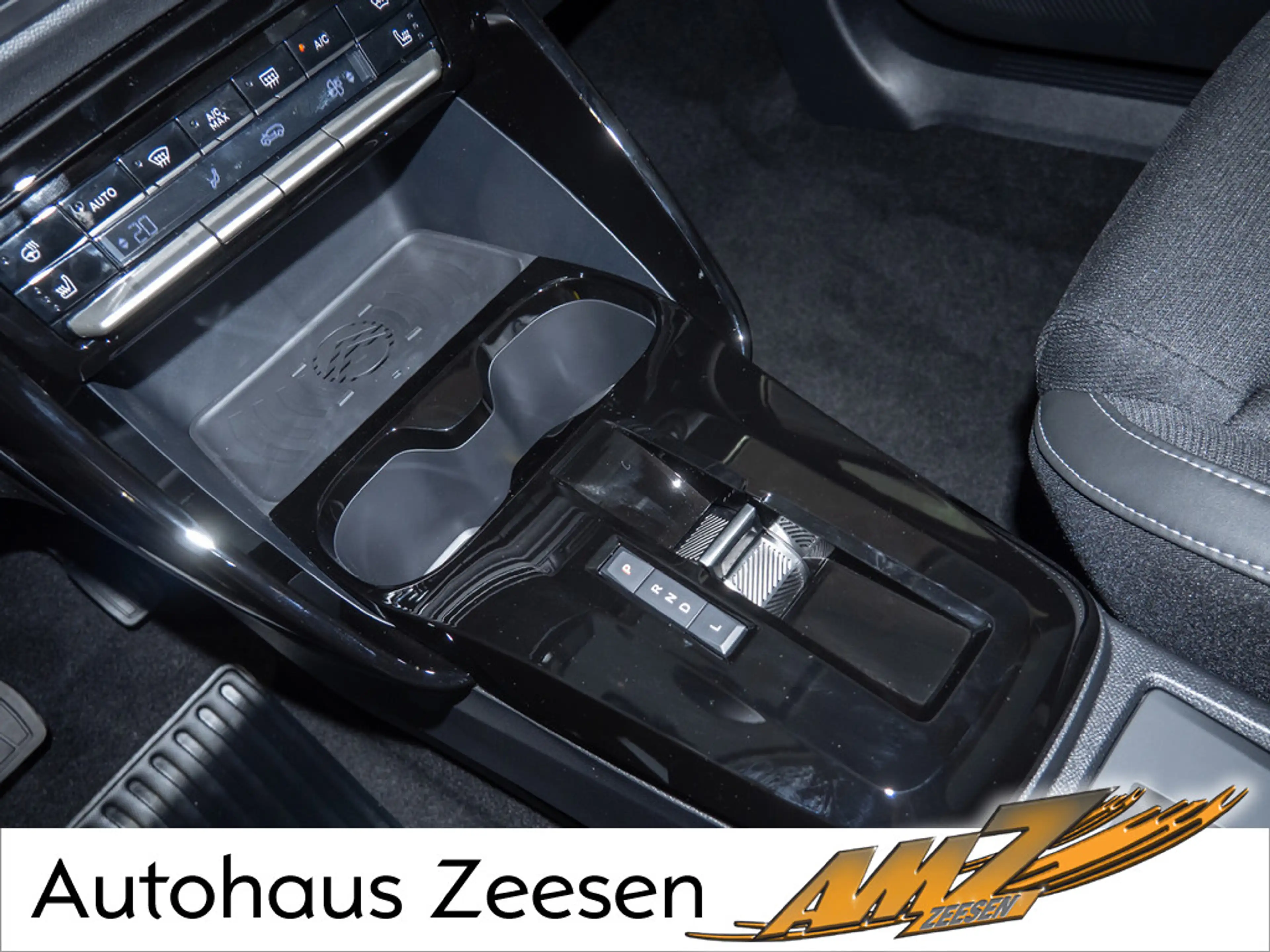 Citroen C3 Aircross Hybrid 145 Max LED KAMERA PDC HUD — photo 11