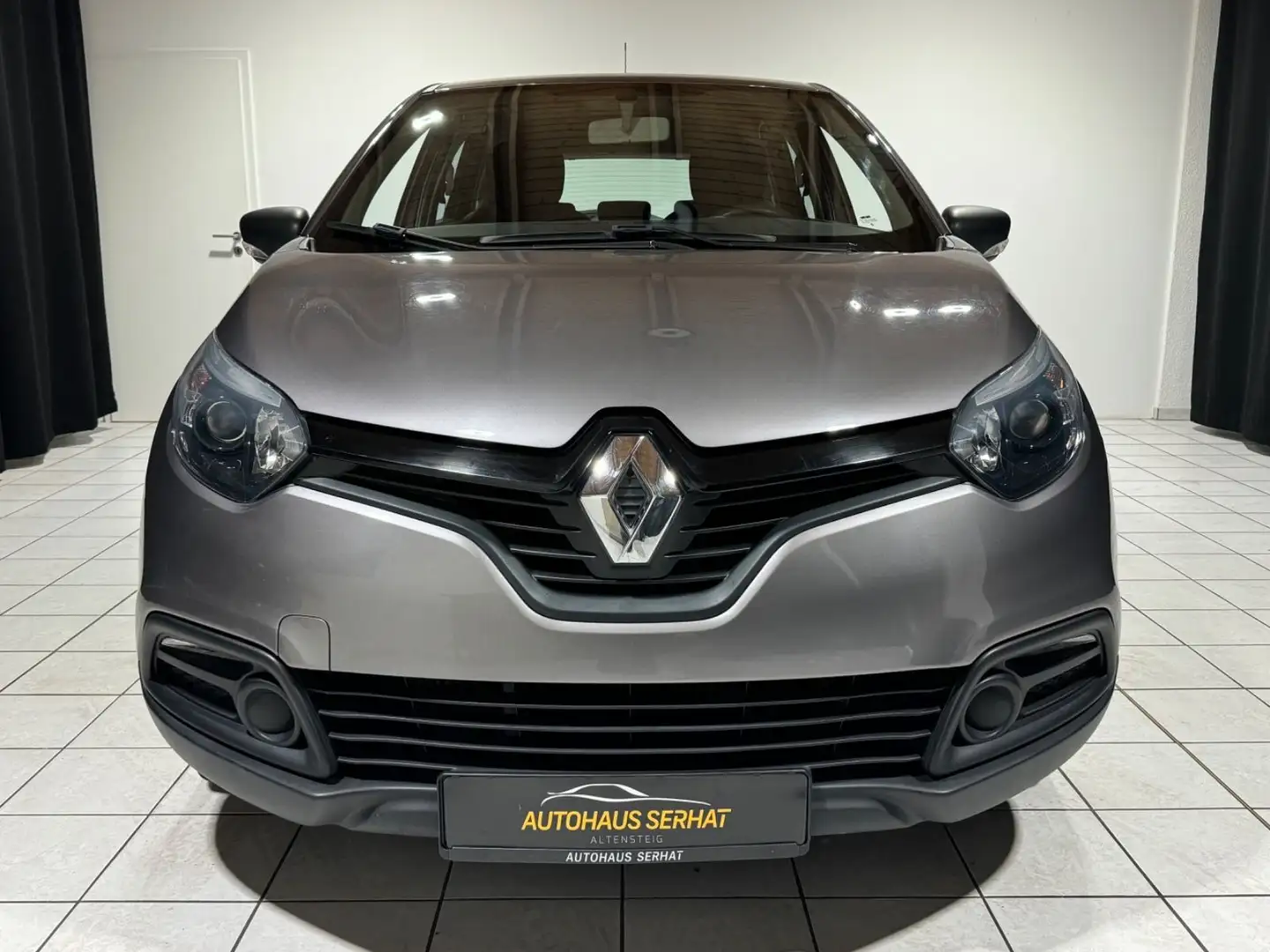 Renault Captur Expression *TEMP*MFL*AHK*GARANTIE* Gris - 2