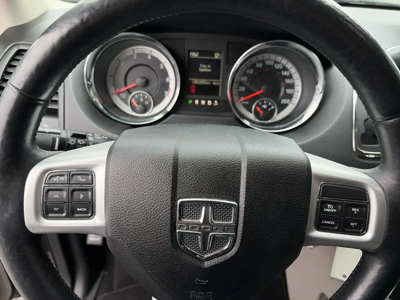 Dodge Grand Caravan снимка Dodge Grand Caravan
