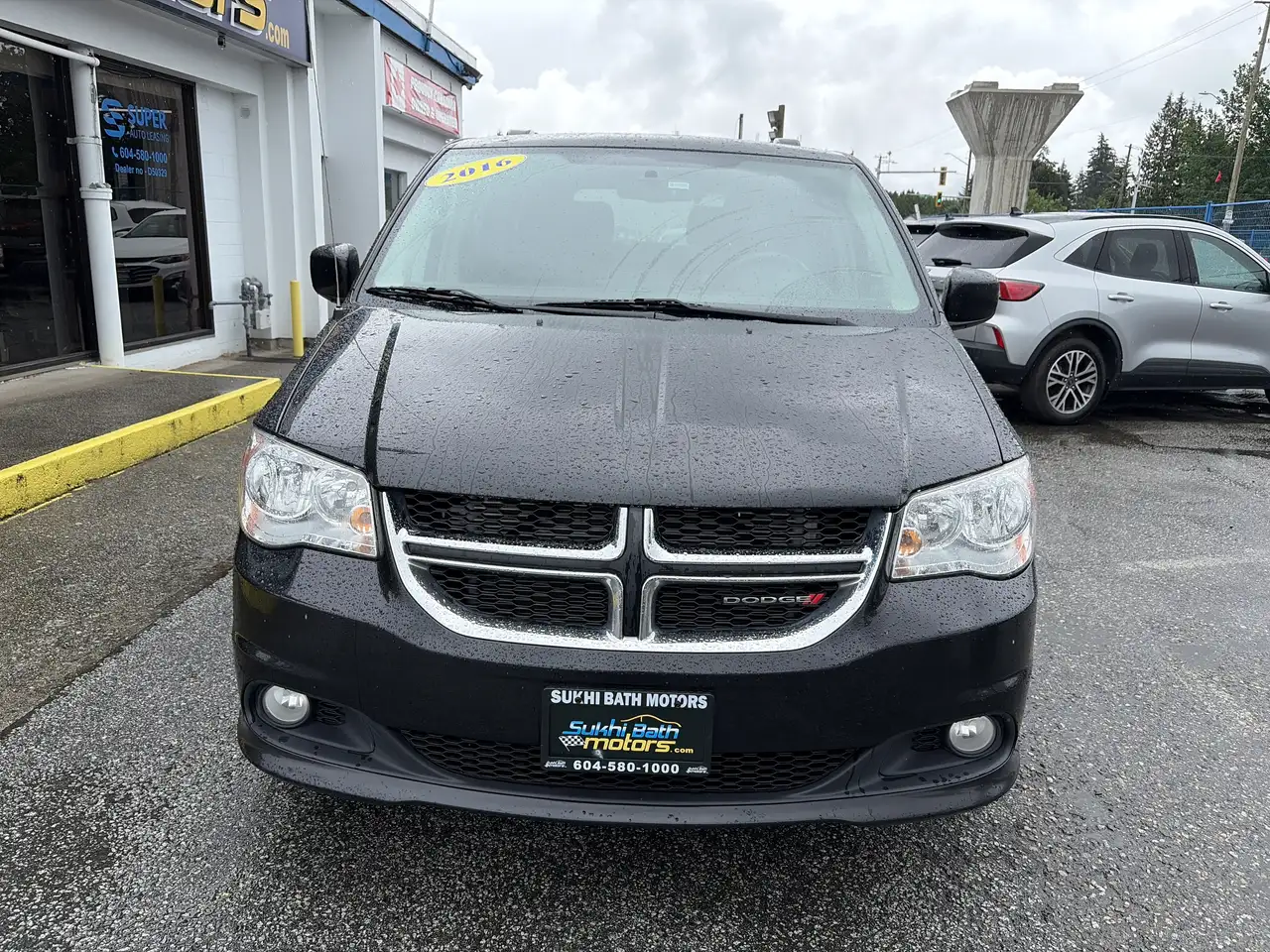 Dodge Grand Caravan снимка Dodge Grand Caravan