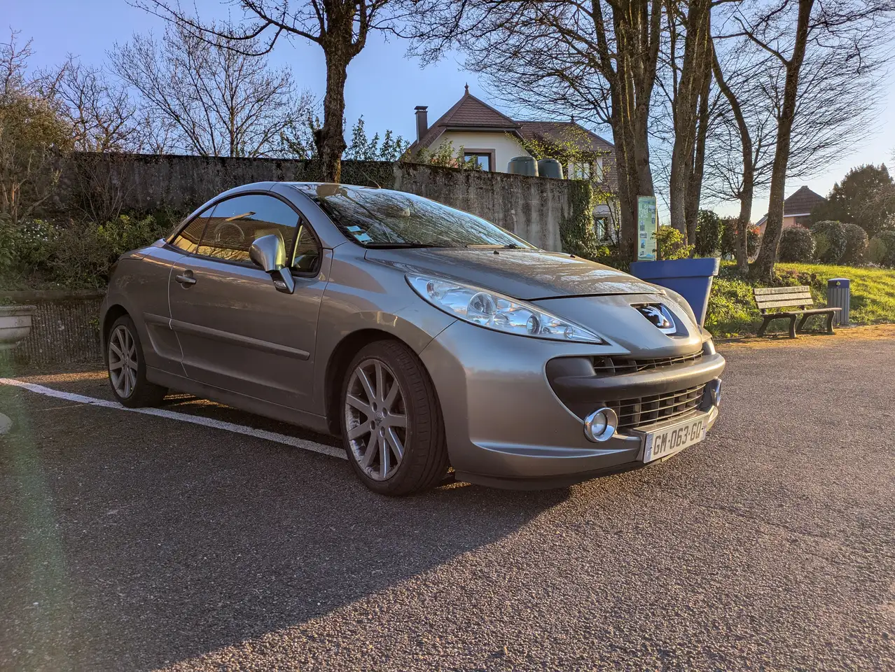 Peugeot 207 CC 1.6 THP 16V 150ch Roland Garros