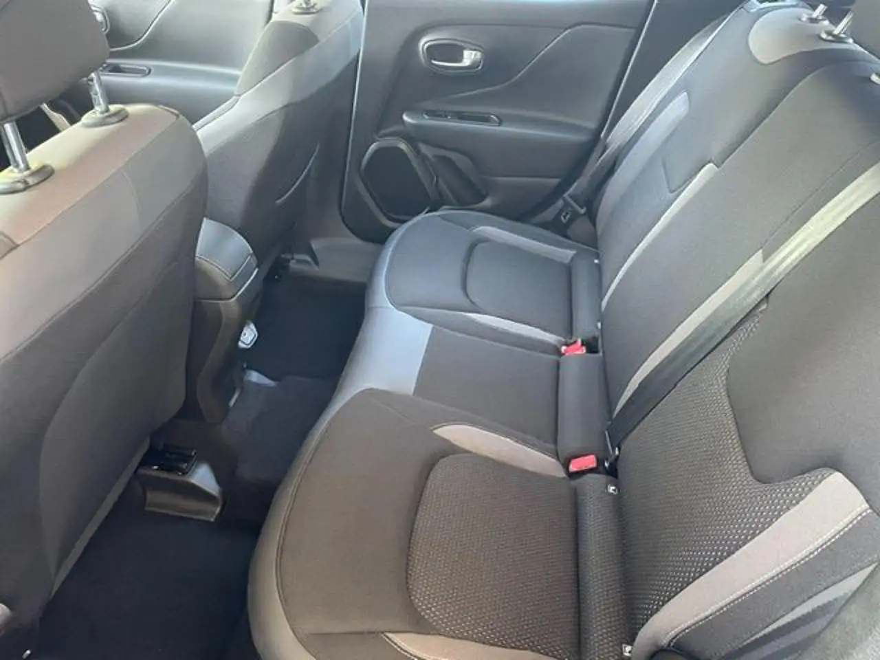 Jeep Renegade 1.0 T3 Limited, миниатюра 7
