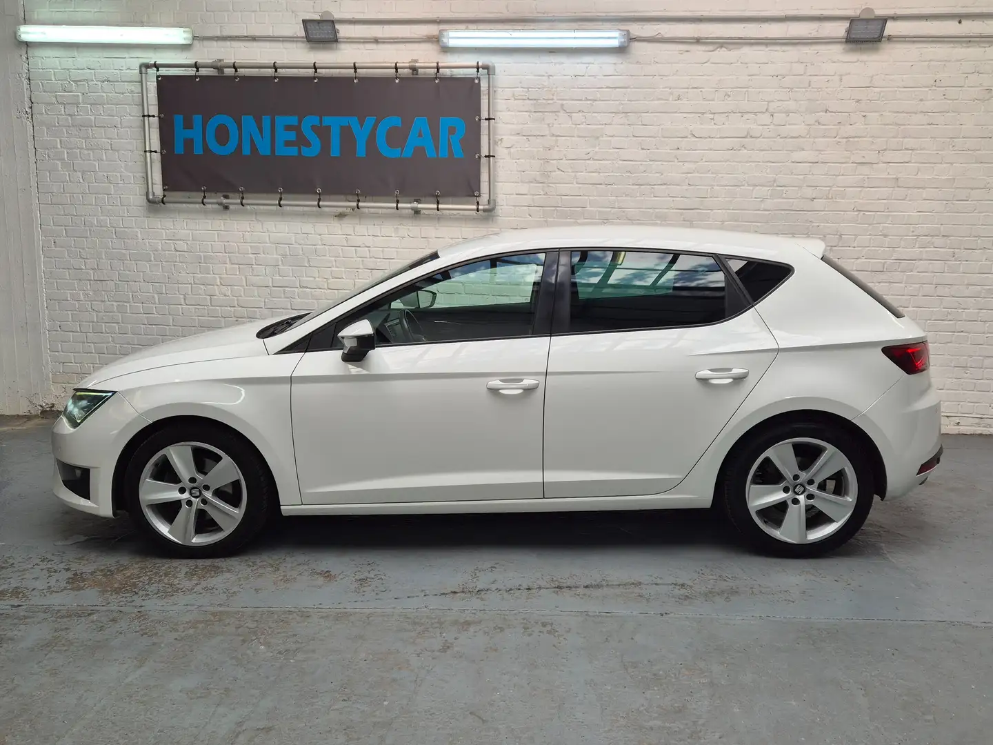 SEAT Leon Leon 1.4 TSI FR SPORT- SUPERBE ETAT !!! -GARANTIE Blanc - 2