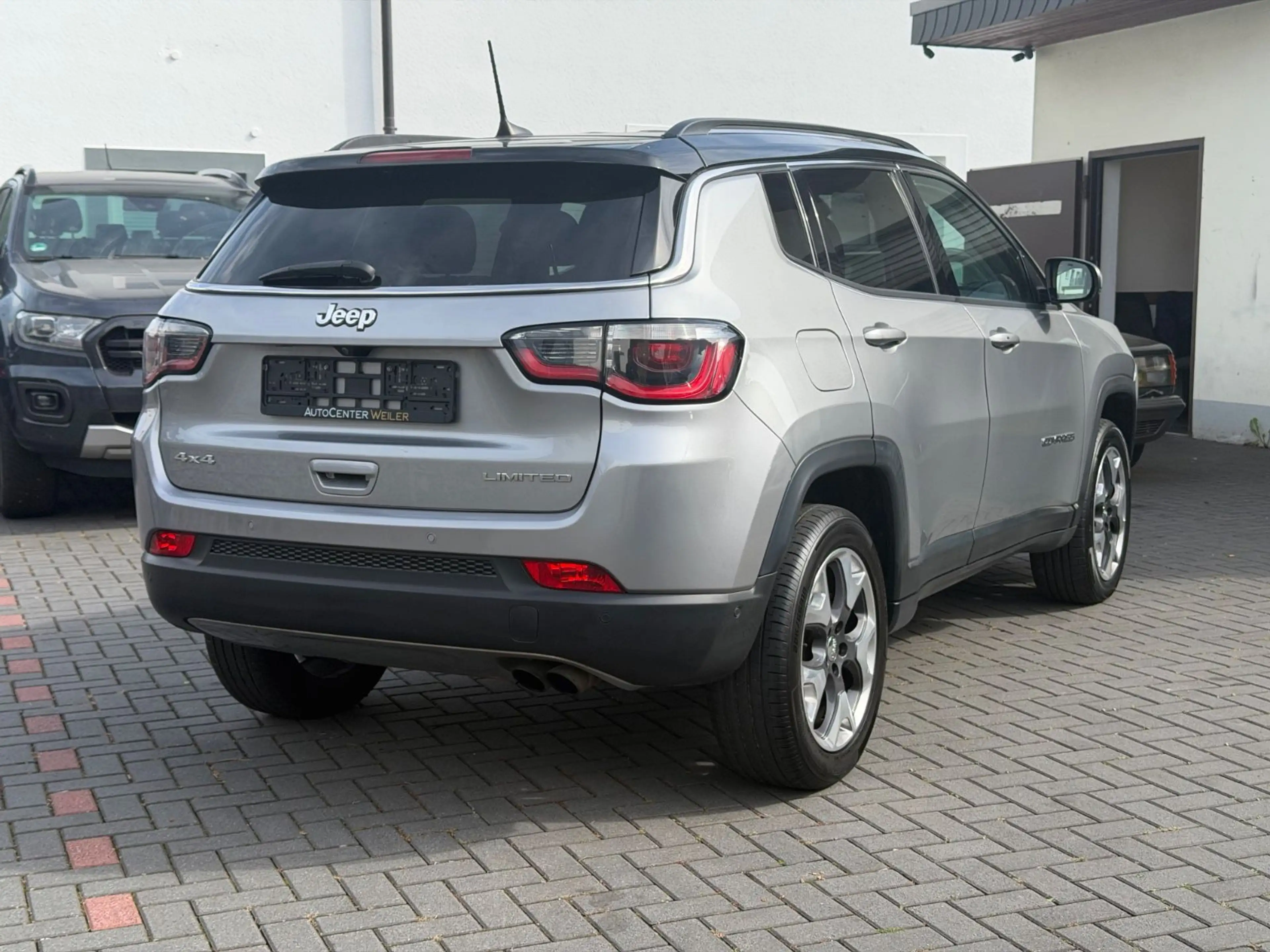 Jeep Compass Aut. 4WD*Wenig KM*Garantie*1.Hand* — photo 10