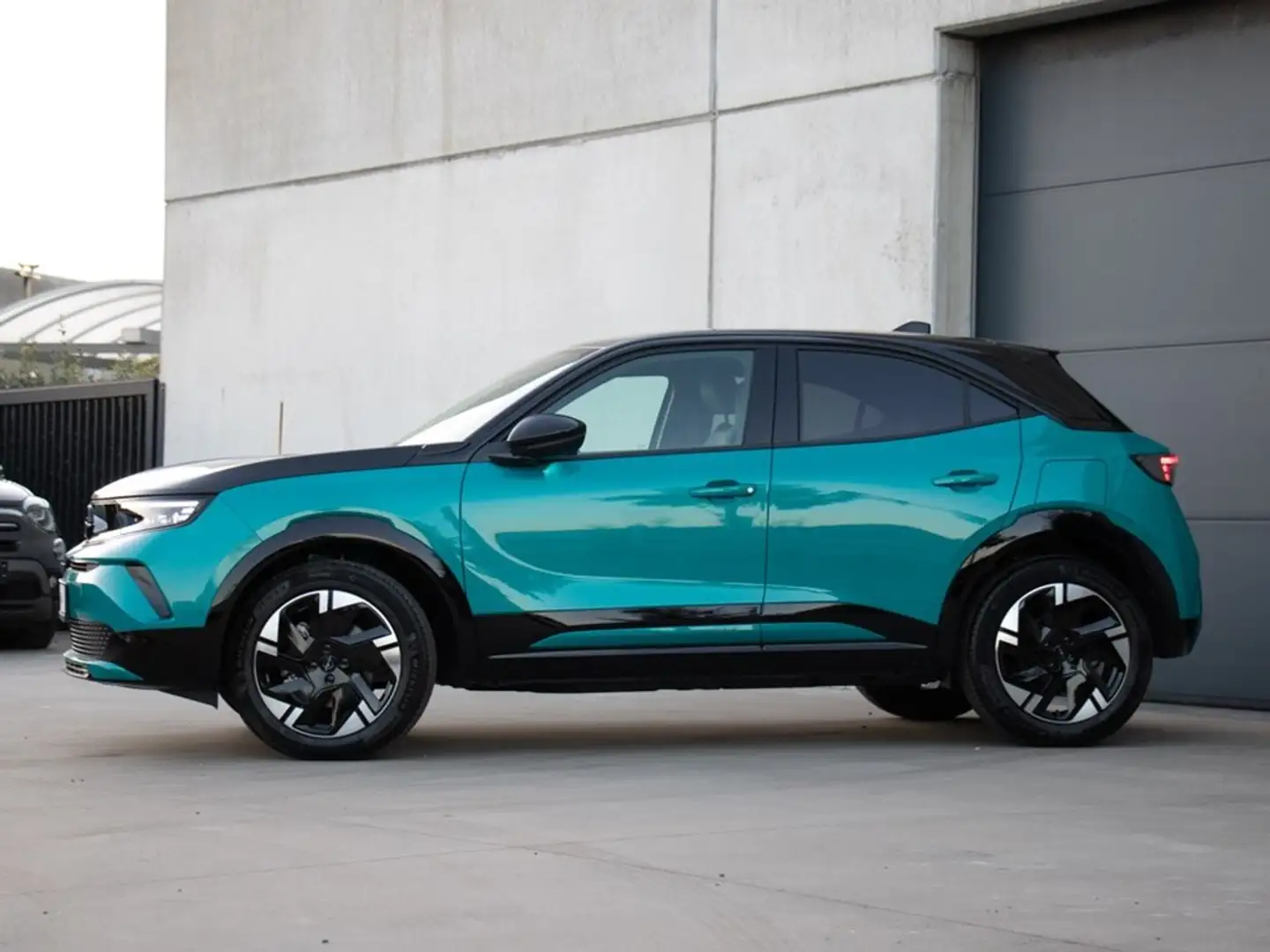 Opel Mokka GS 54KWH 156PK|KEYLESS|CAMERMA|NAVI Groen - 2