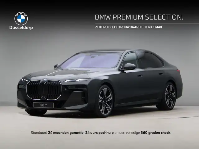 BMW i7