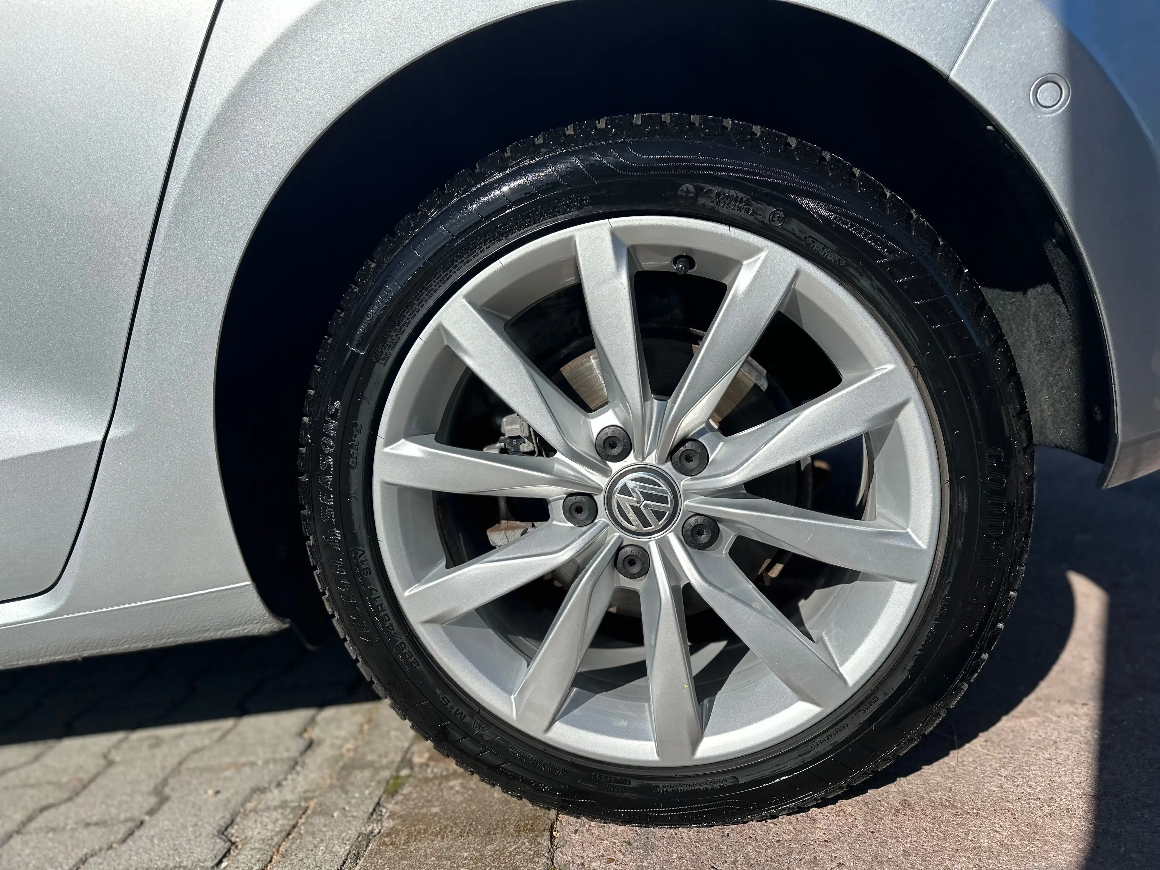 Volkswagen Golf Sportsvan Highline,33000 TKM,1.BESITZ,XENON,PDC,6.GANG,ALCANTARA,PARKTRONIK — photo 10