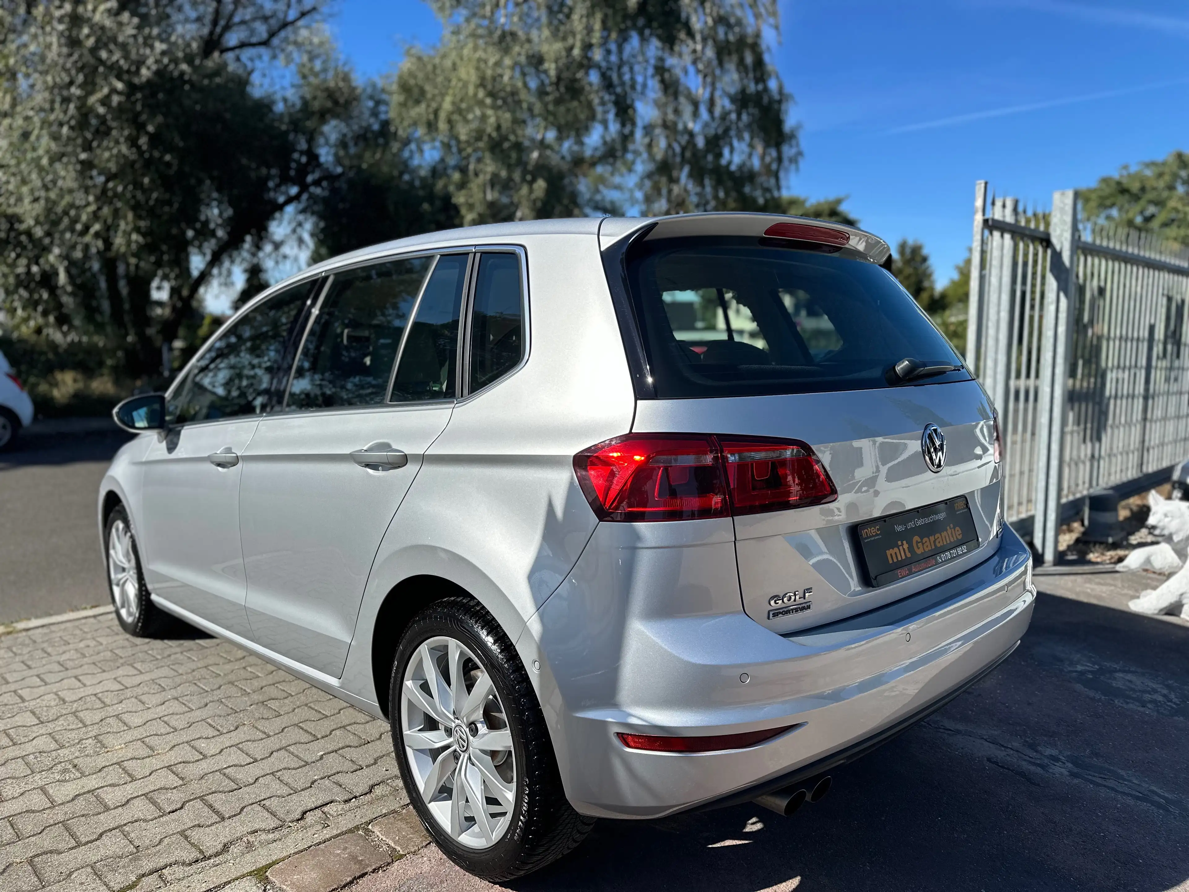 Volkswagen Golf Sportsvan Highline,33000 TKM,1.BESITZ,XENON,PDC,6.GANG,ALCANTARA,PARKTRONIK — photo 7