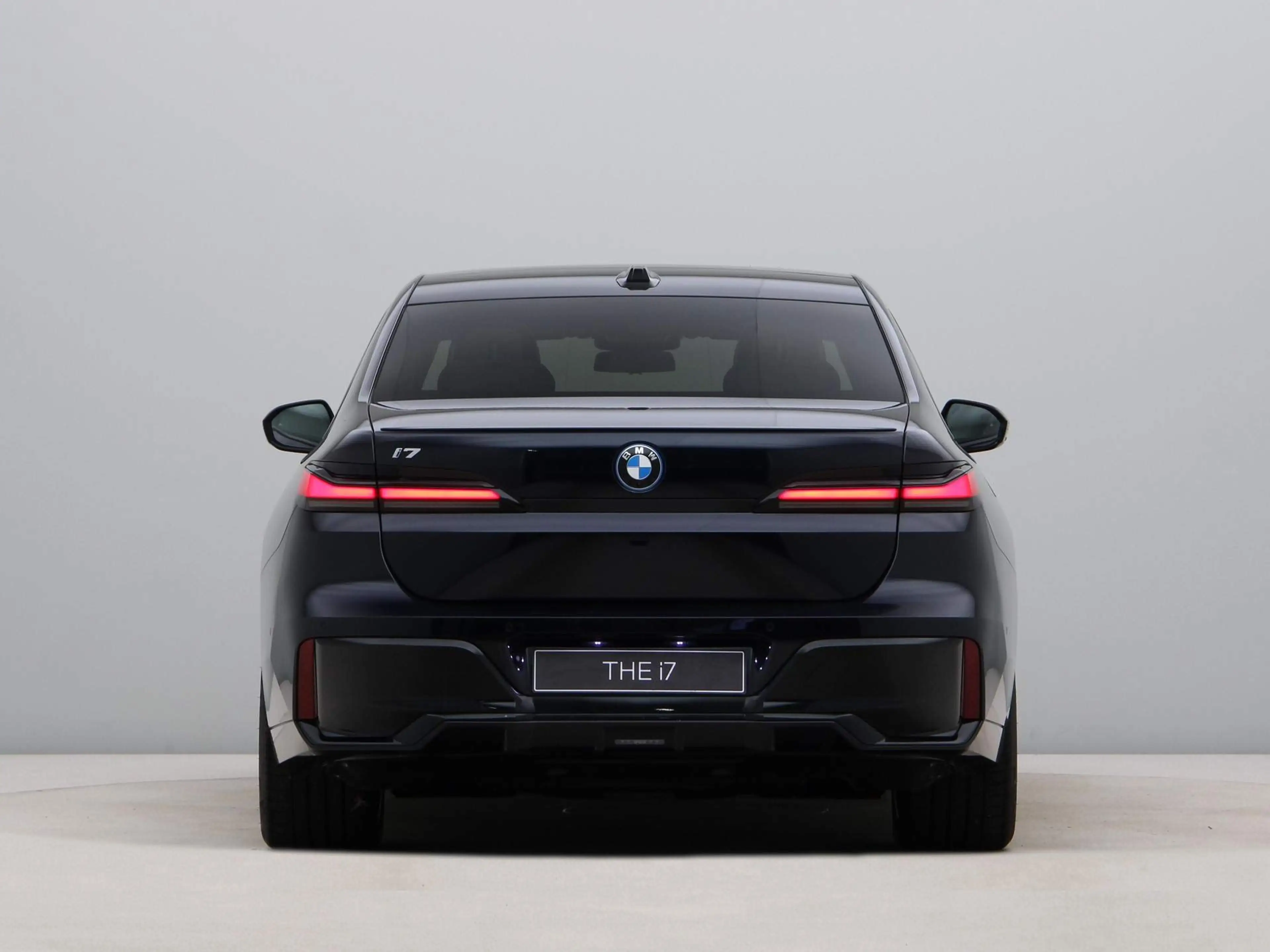 BMW i7 xDrive60 Privilege Edition 106 kWh M Sportpakket P — photo 10