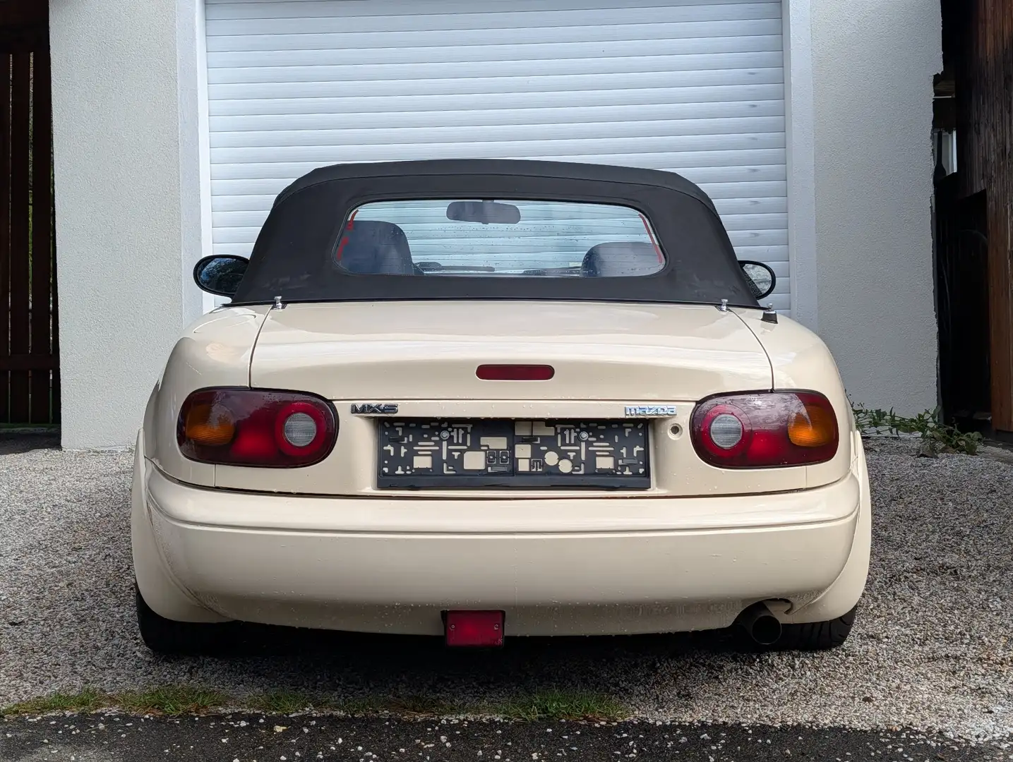 Mazda MX-5 1,8i SE - 2