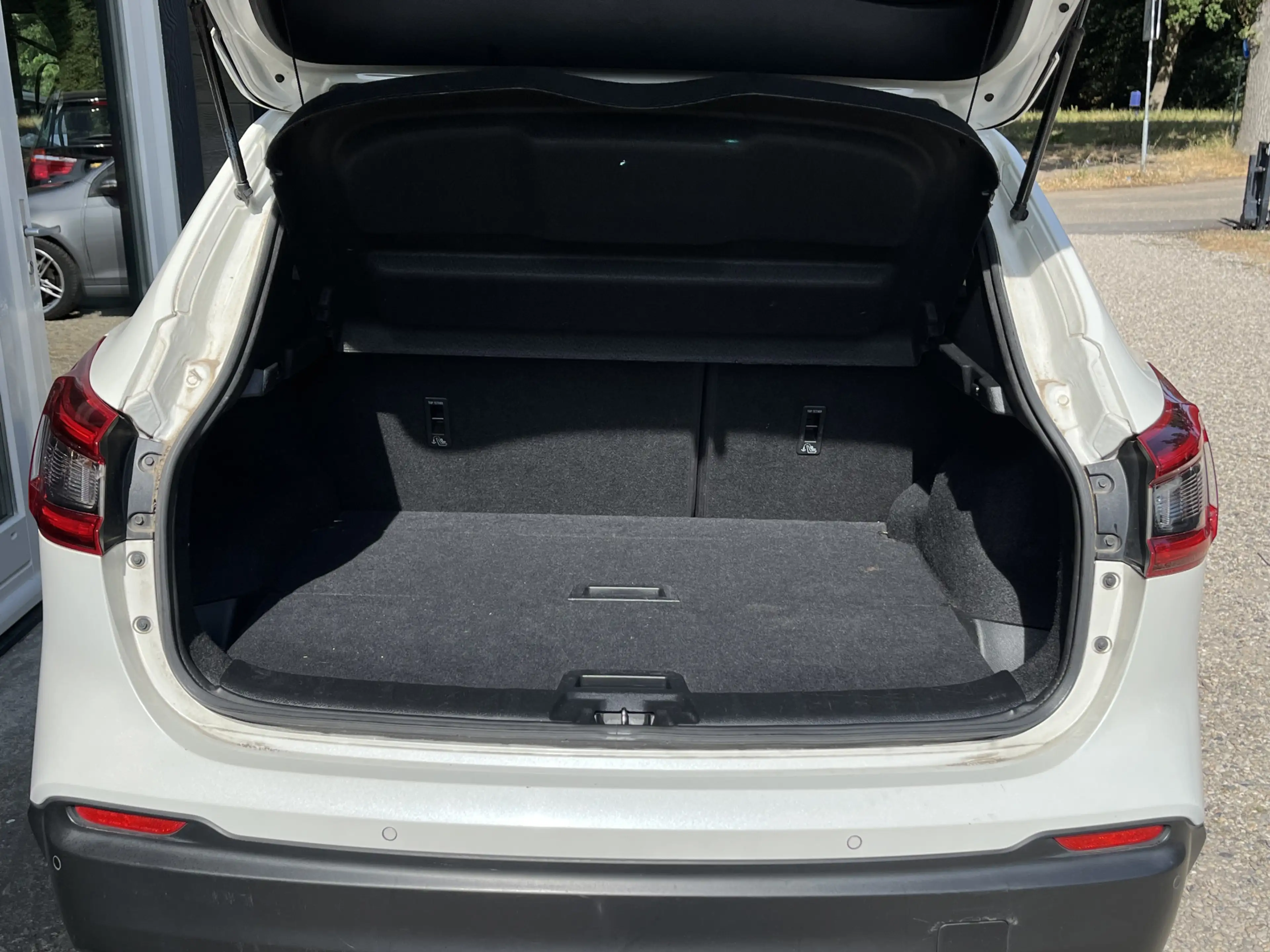 Nissan Qashqai 1.2 Tekna + Ecc/Navi/Pano/Trekhaak — photo 11