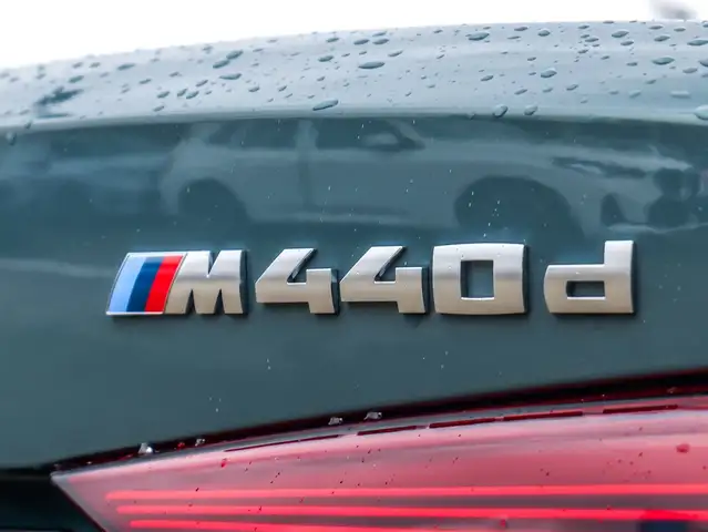 BMW 4 Series view 14
