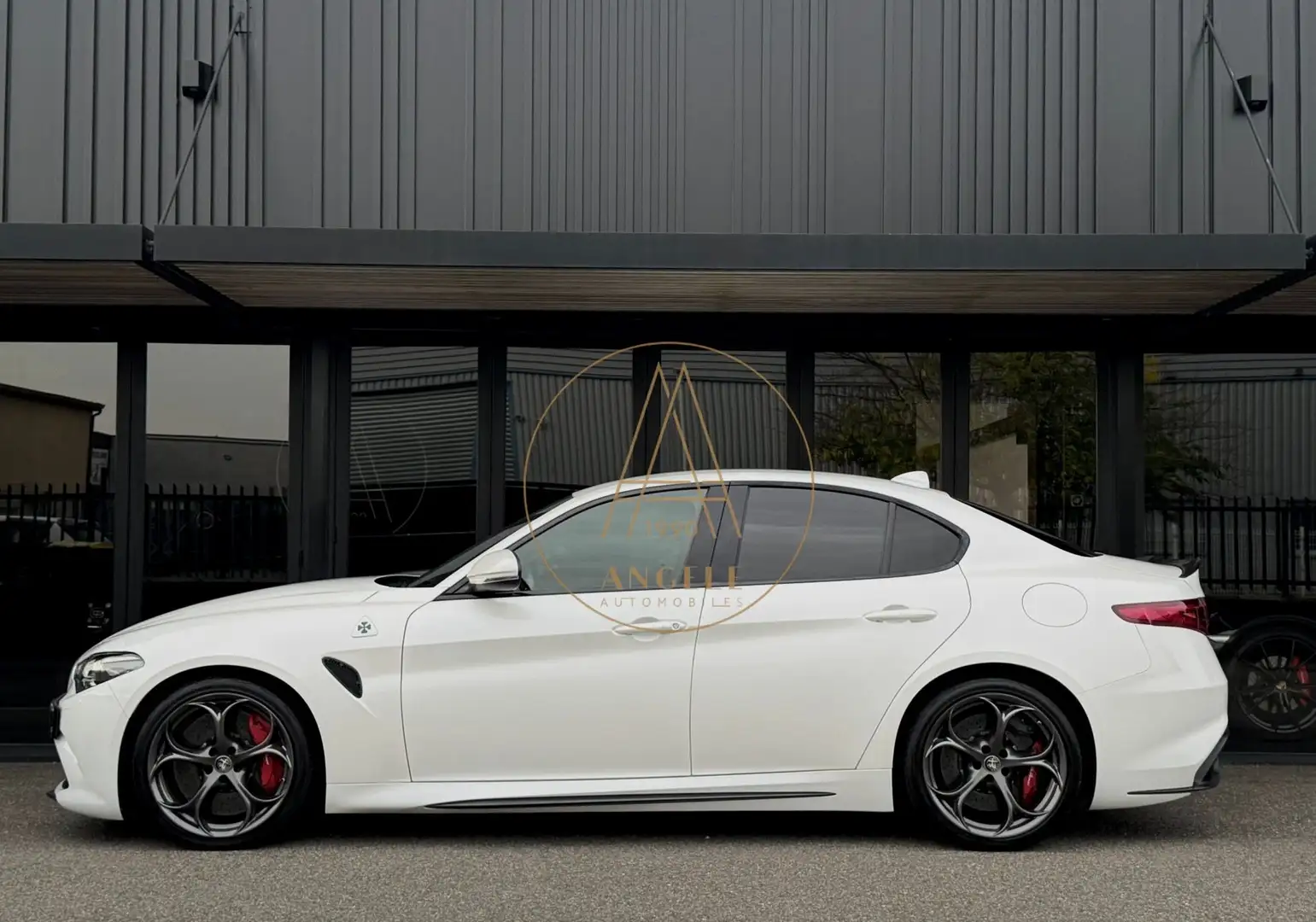 Alfa Romeo Giulia Giulia 2.9 V6 510 ch AT8 Quadrifoglio Blanc - 2