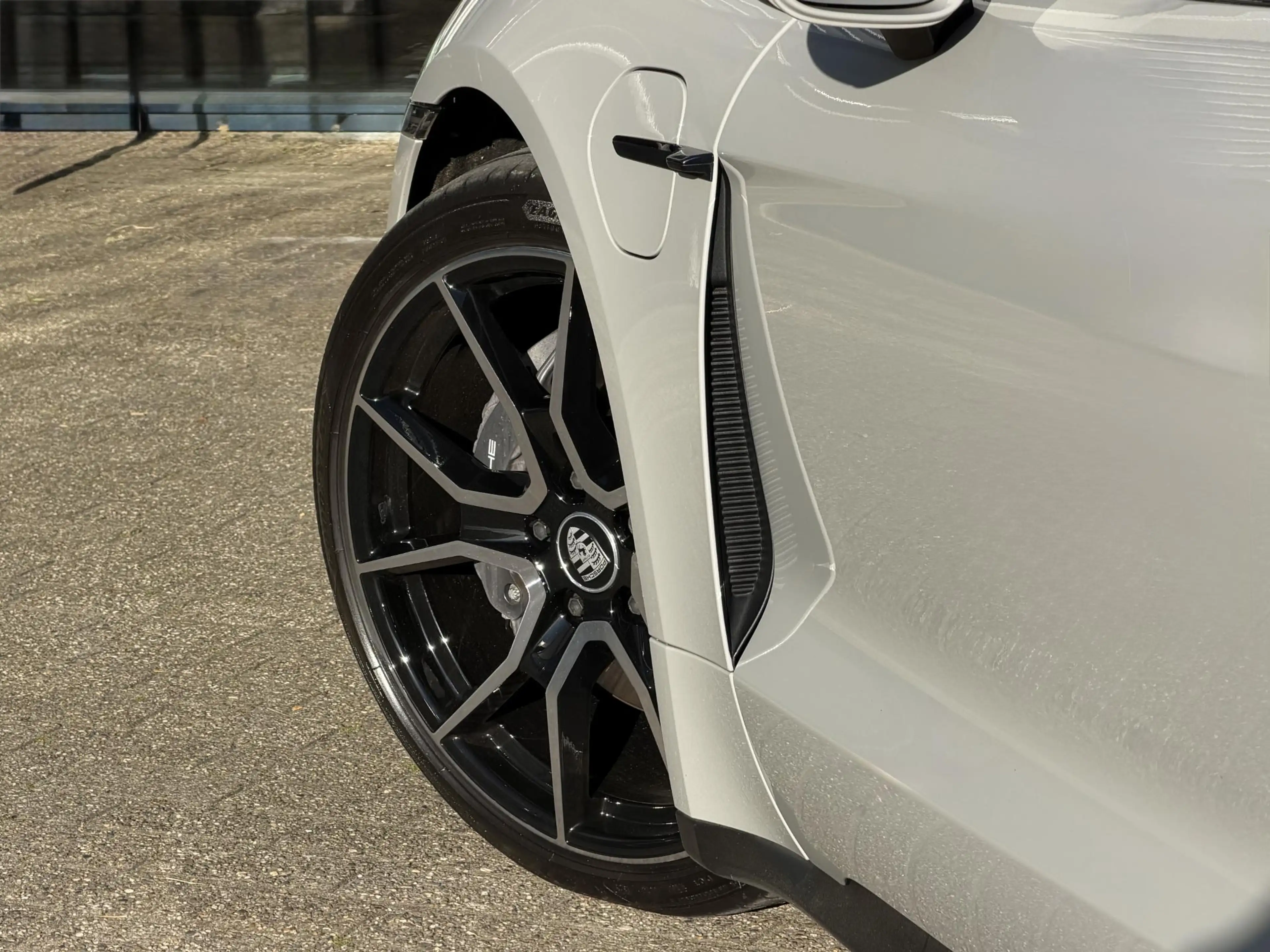 Porsche Taycan Sport Turismo 93kWh 476pk NL-auto / BTW / Porsche — photo 5