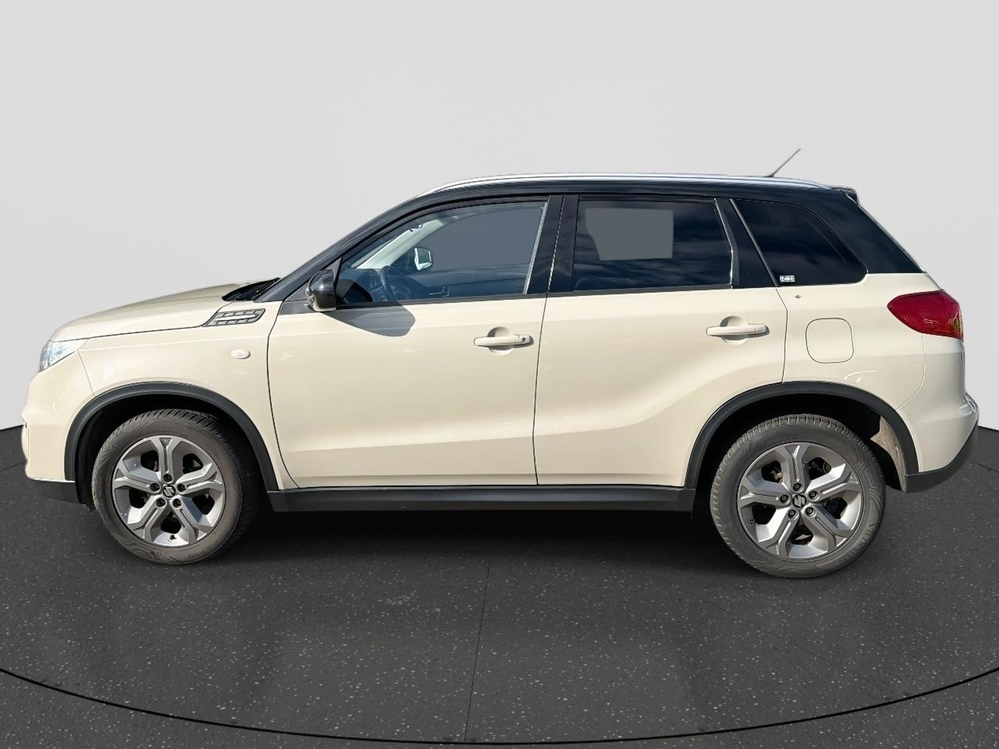 Suzuki Vitara 1.6 Exclusive | Navigatie | Camera | Climate Contr — photo 4